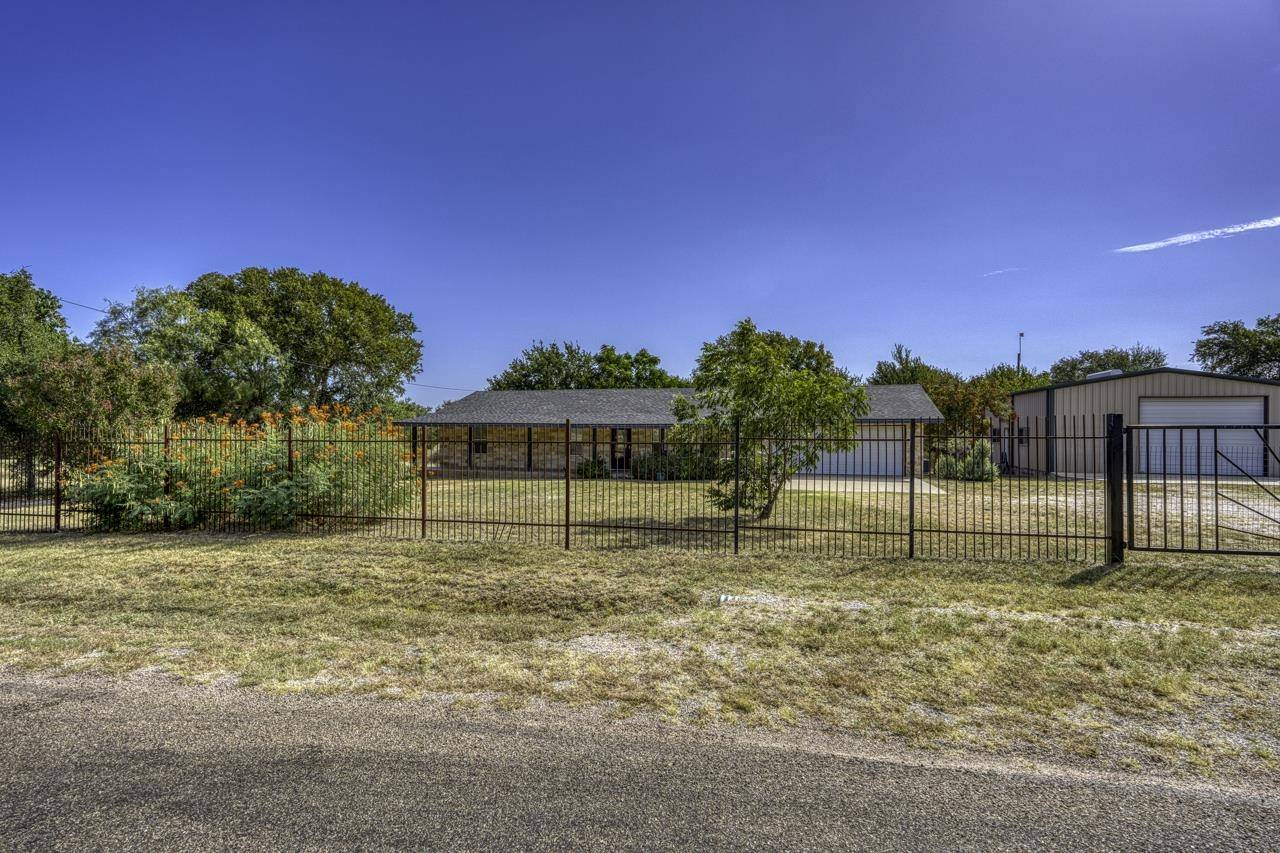 212 Deer DR, Sunrise Beach, TX 78643
