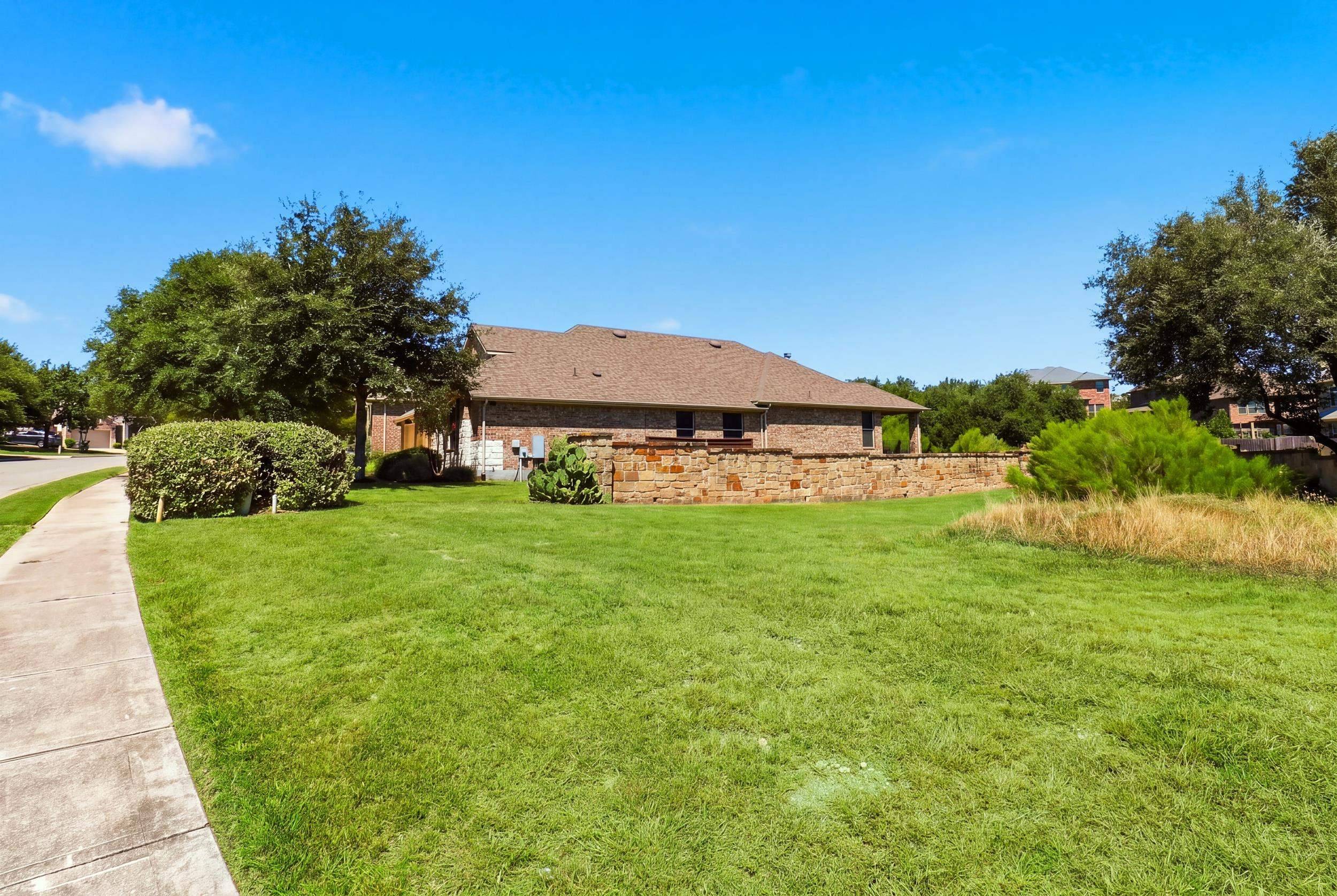 662 Catalina LN, Austin, TX 78737