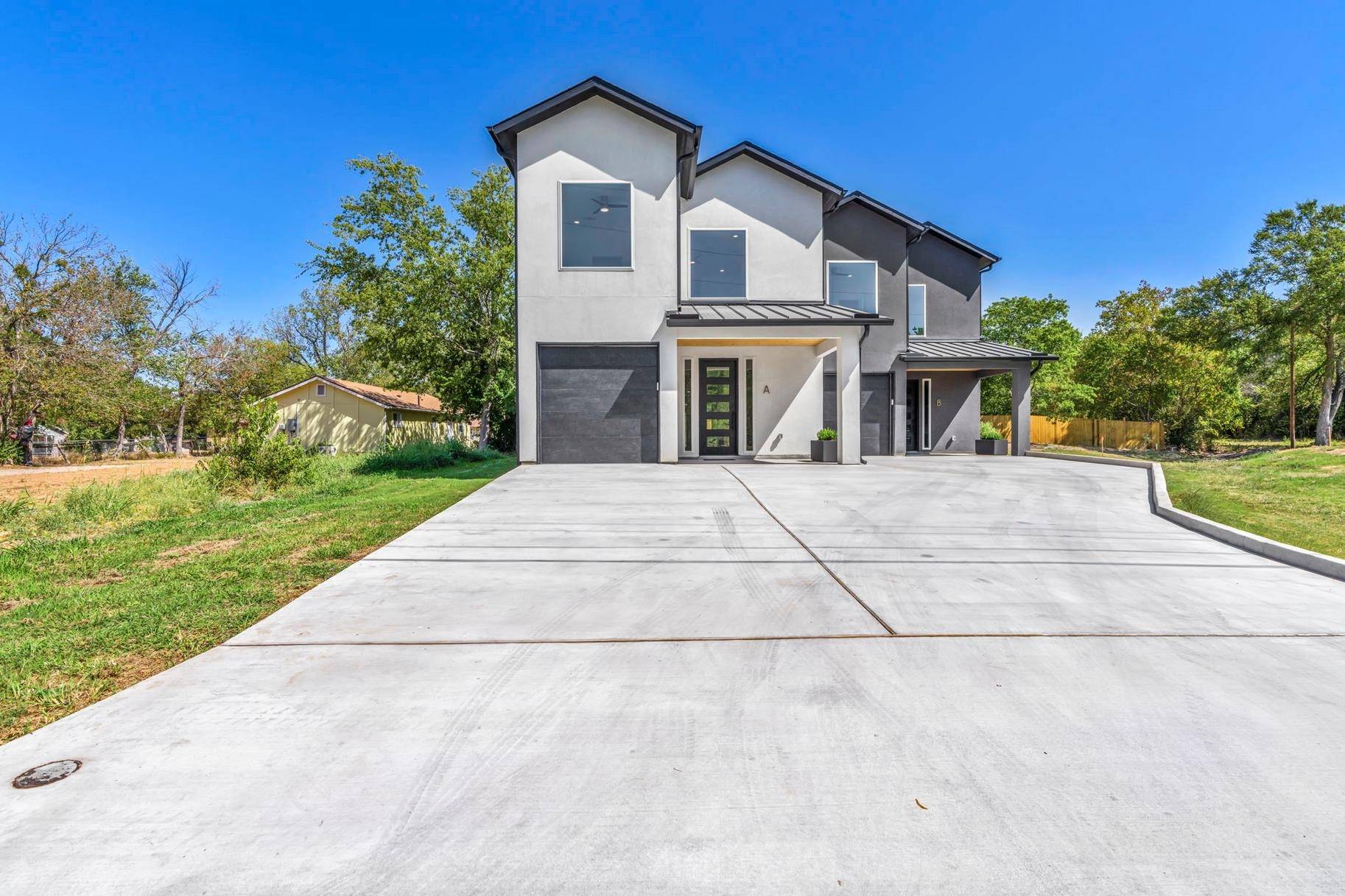 1006 E Marble ST, Burnet, TX 78611