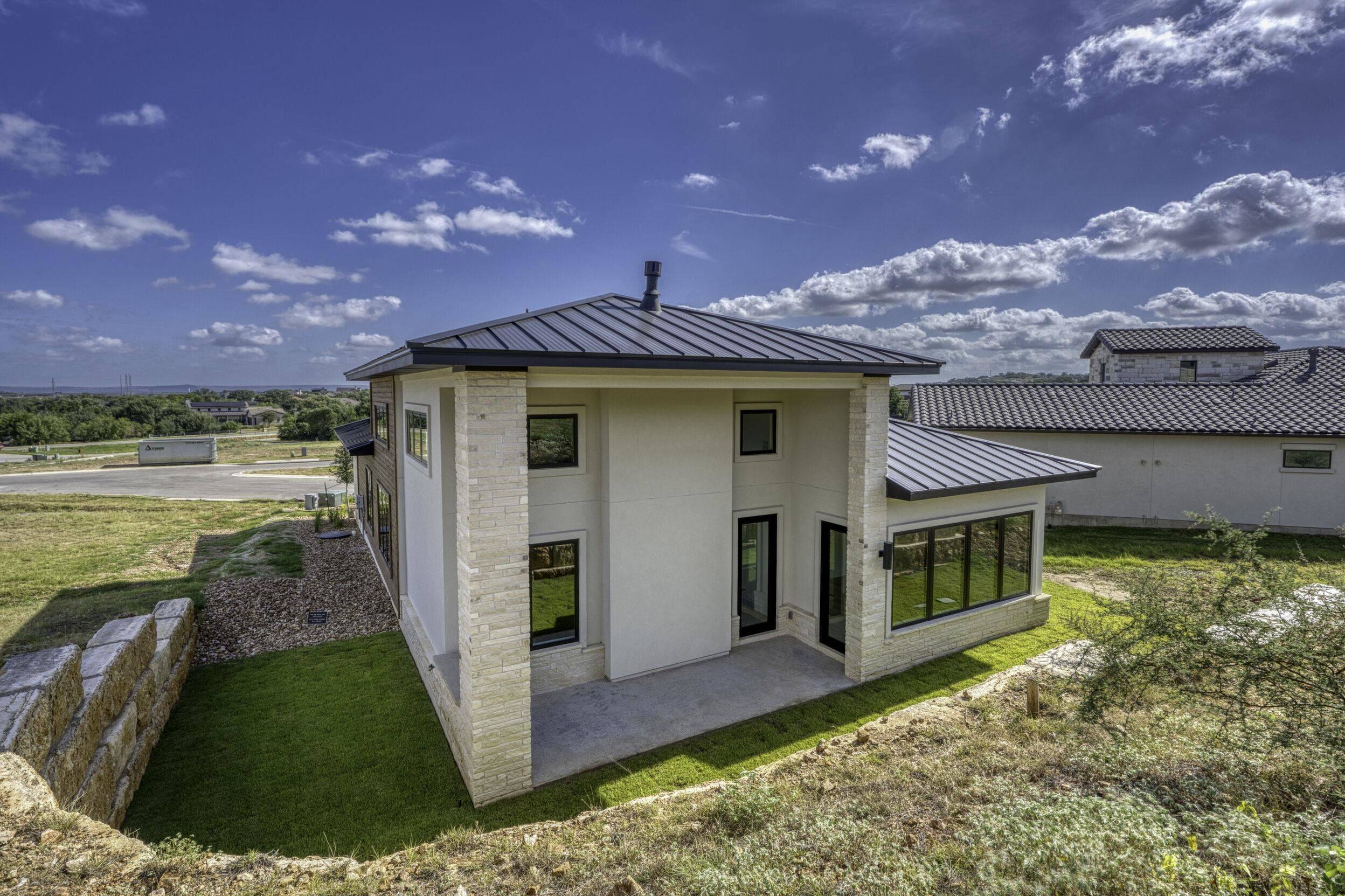 119 Via Roma Ct, Horseshoe Bay, TX 78657