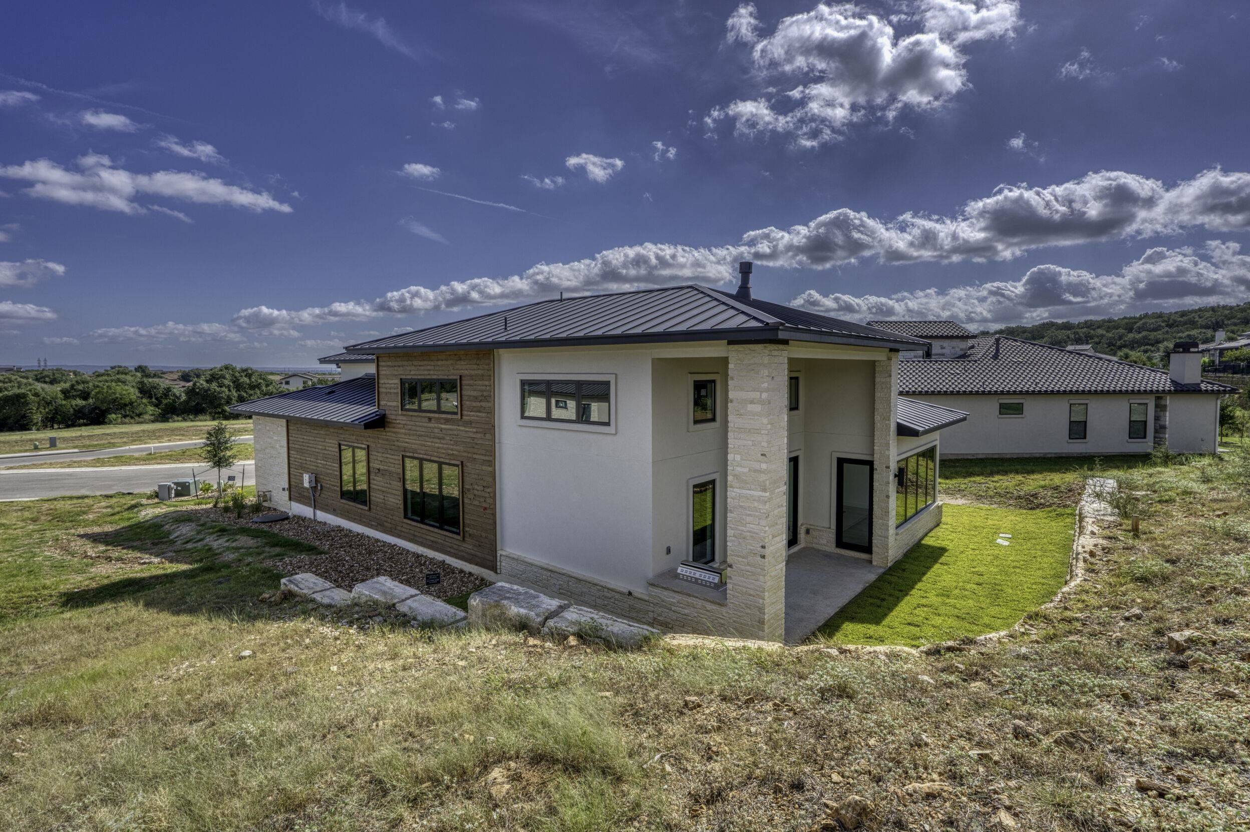 119 Via Roma Ct, Horseshoe Bay, TX 78657