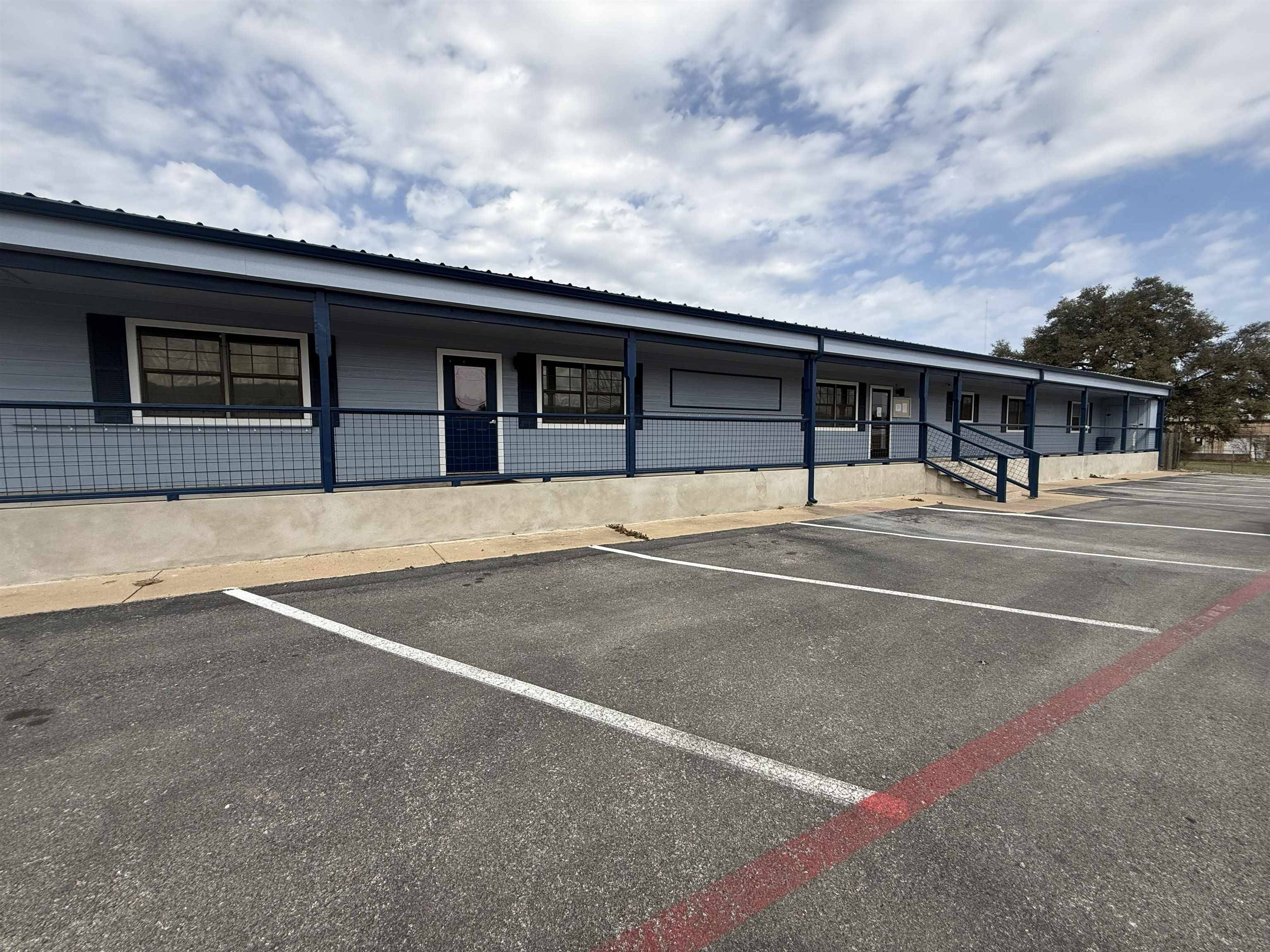 2506 Commerce Street, Marble Falls, TX 78654