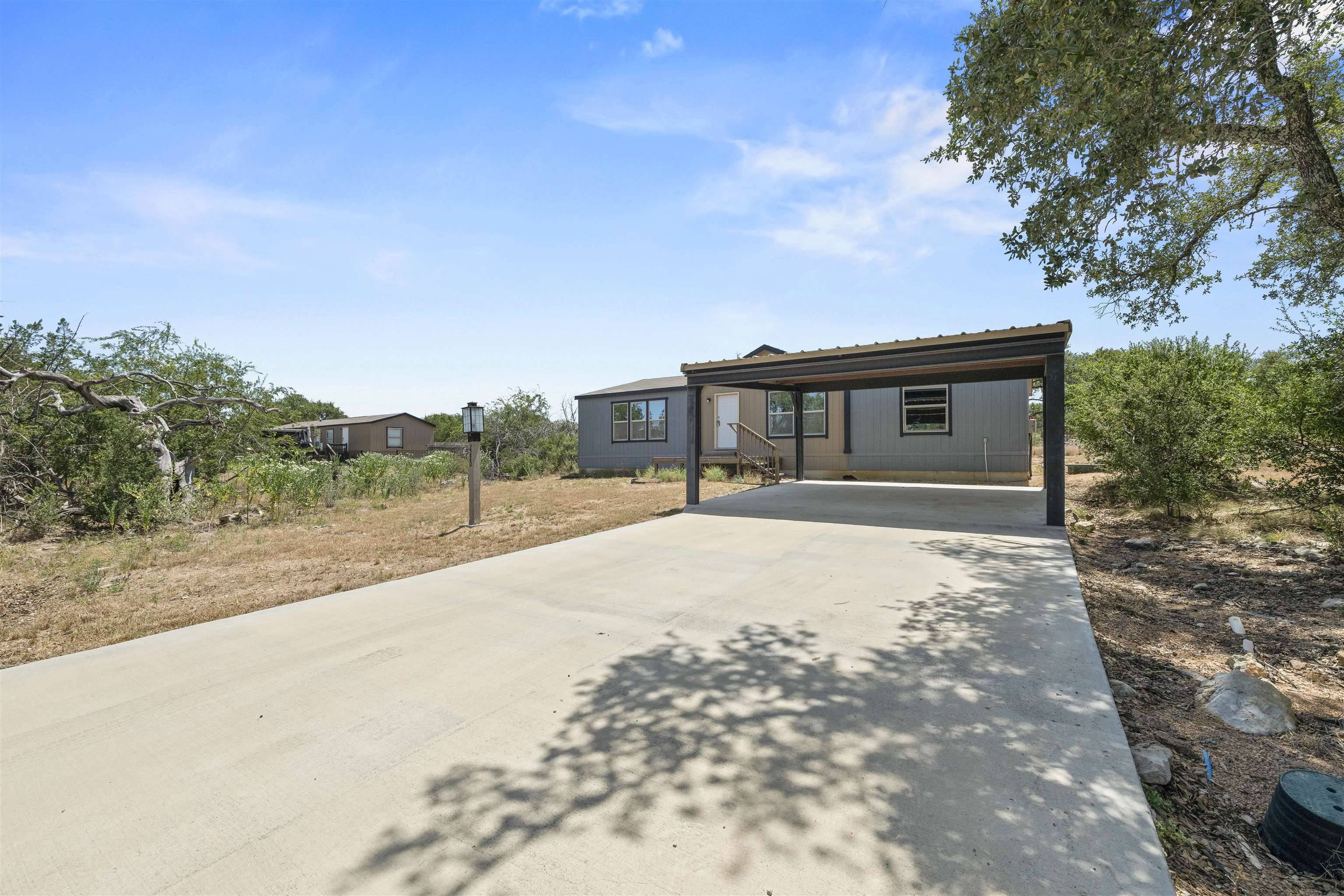 2220 Doe ST, Horseshoe Bay, TX 78657