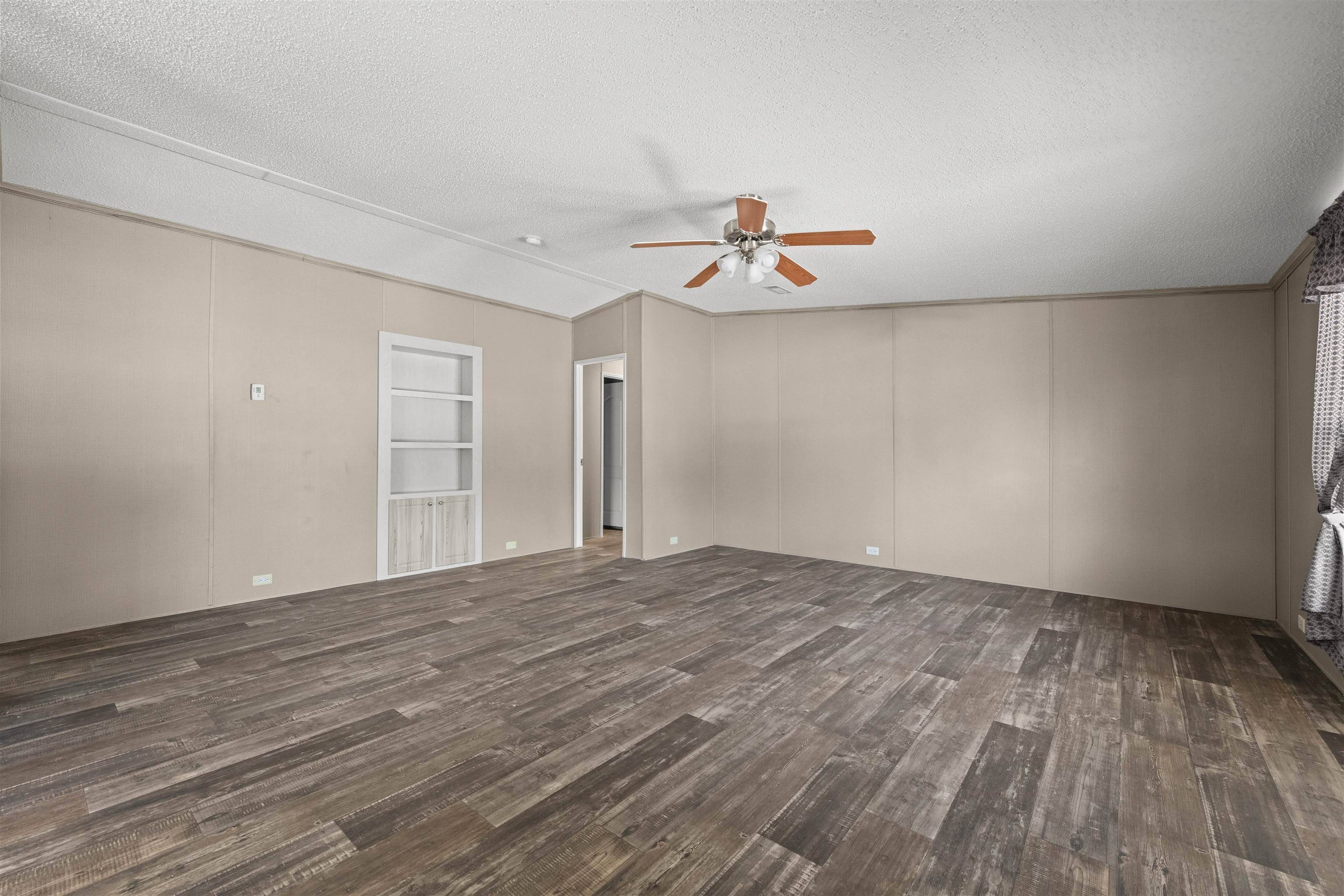 2220 Doe ST, Horseshoe Bay, TX 78657