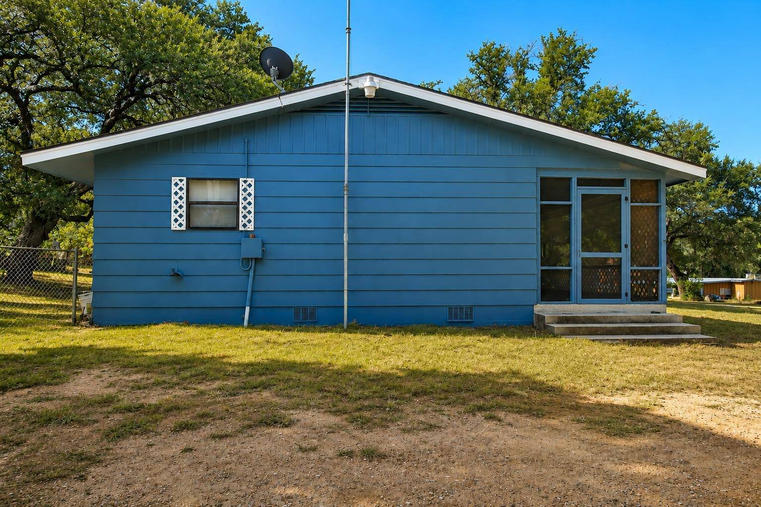 222 Watkins PT, Kingsland, TX 78639-0000