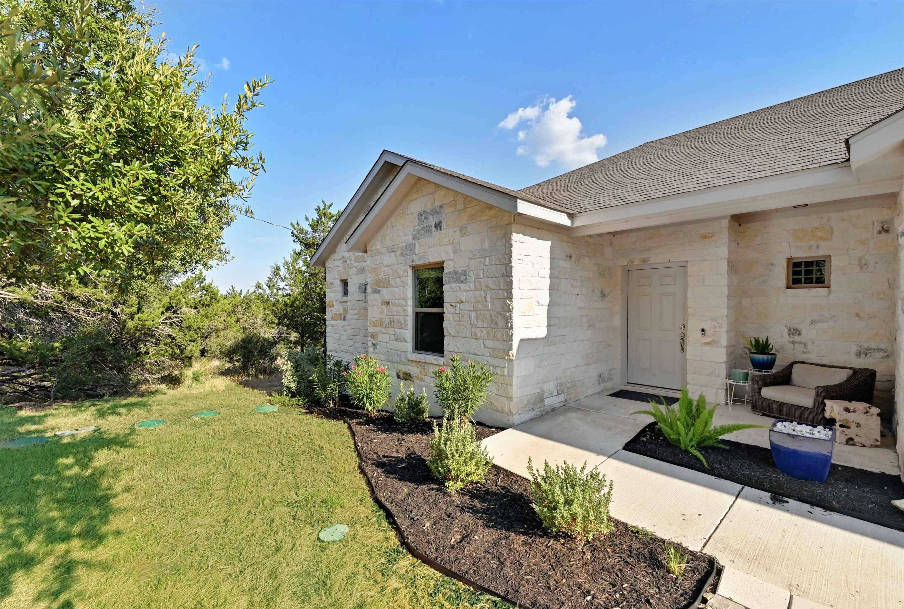 1302 Ponderosa Bend, Horseshoe Bay, TX 78657