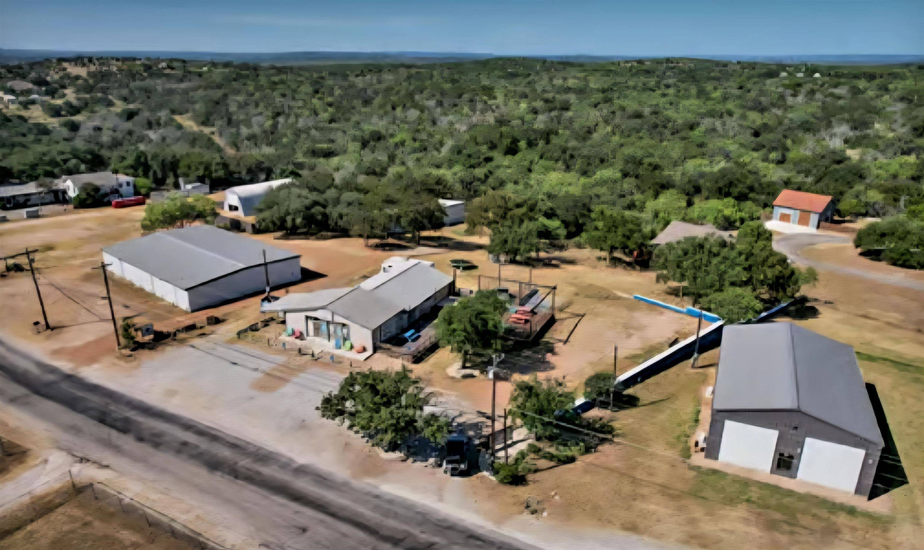 106 Sunrise DR, Sunrise Beach, TX 78643