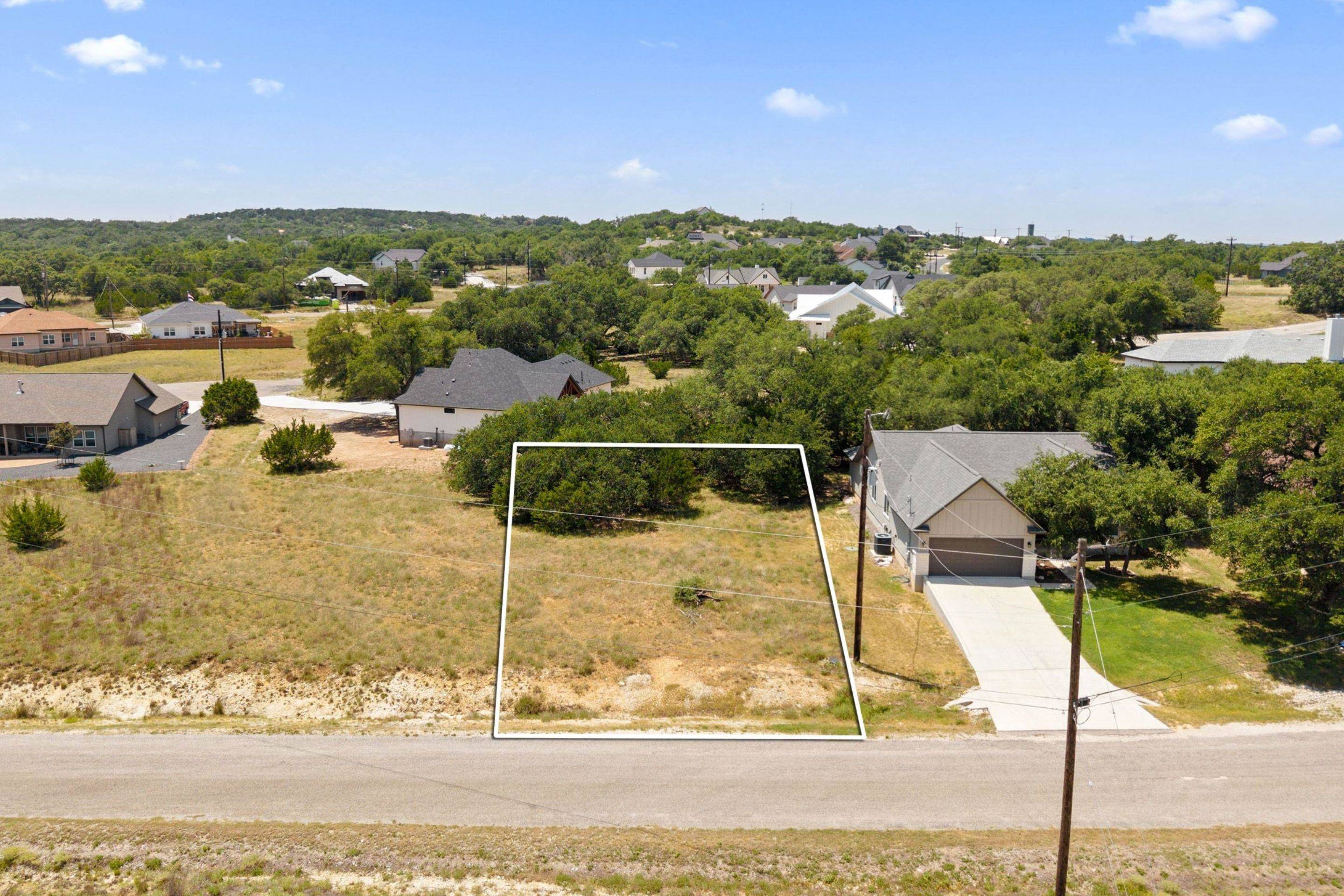 223 Peter Kleid LOOP, Blanco, TX 78606
