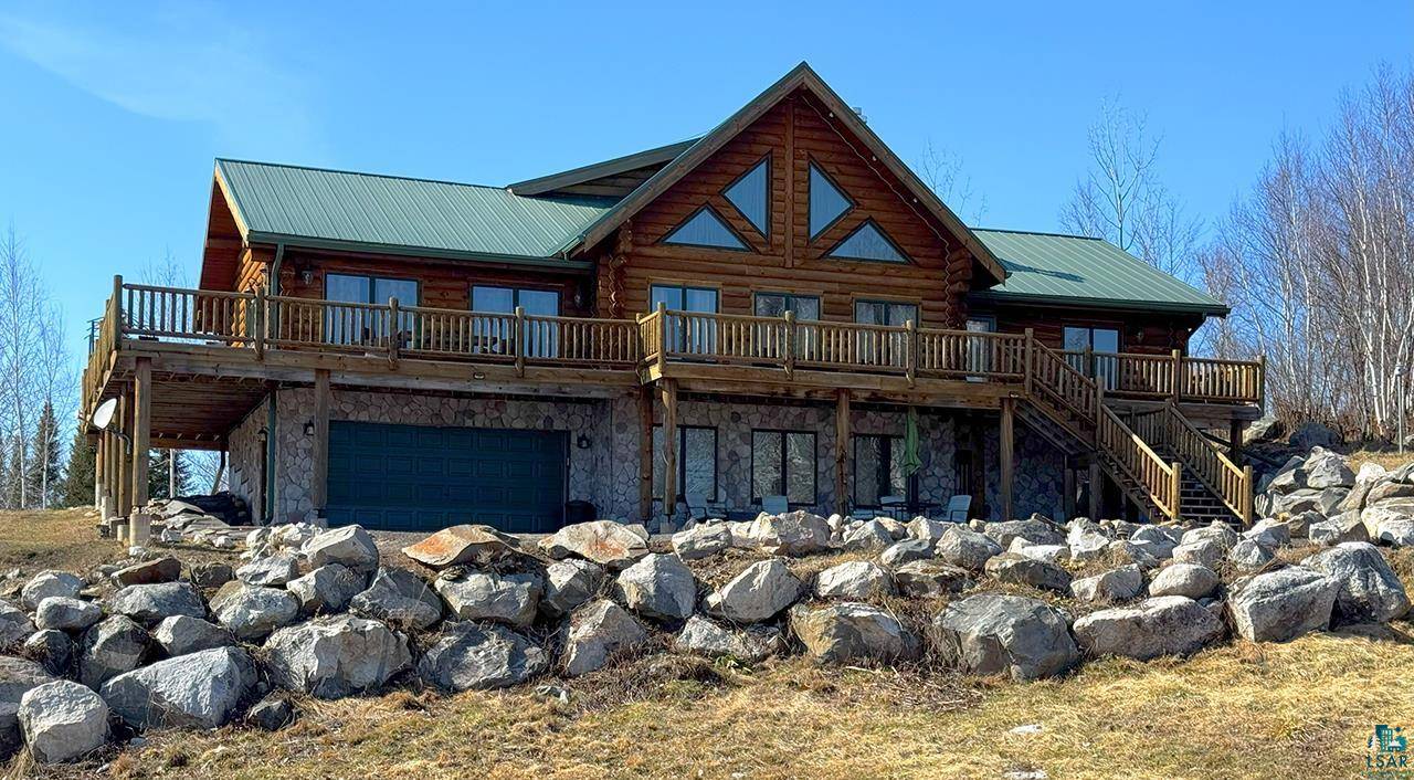 3165 Randa Rd, Cook, MN 55771