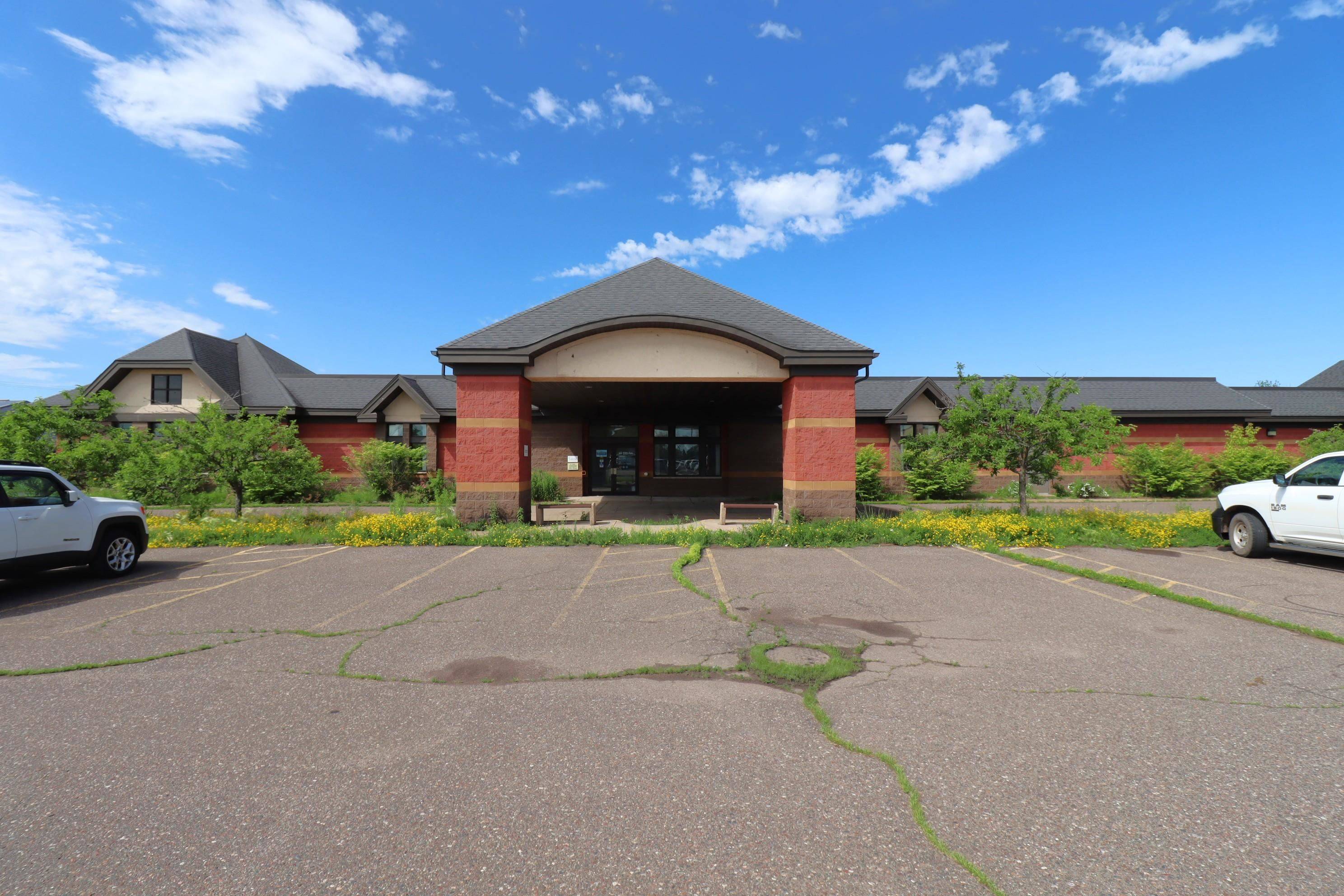 415 Ellis Ave, Ashland, WI 54806