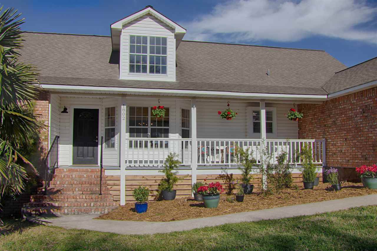 1802 Sunset DR, Marble Falls, TX 78654