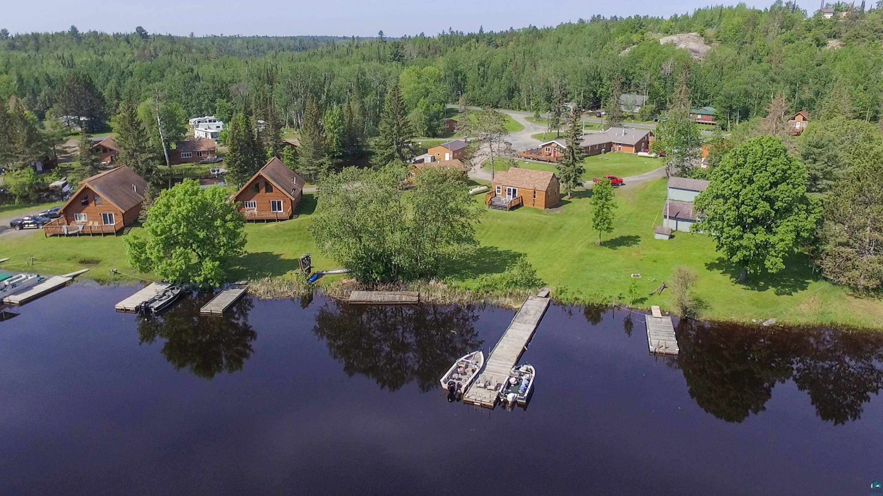 10418 Ash River Tr, Orr, MN 55771