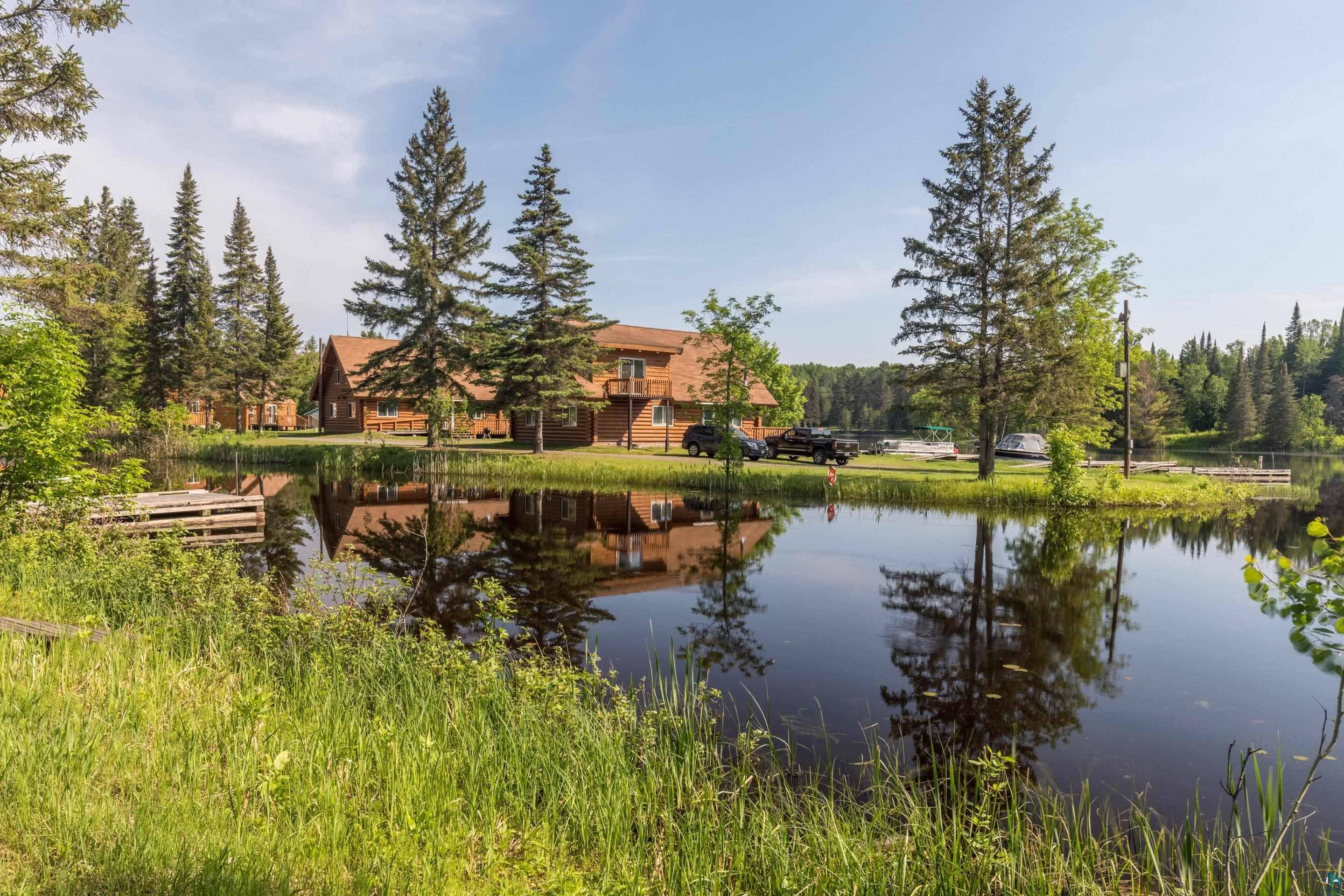 10418 Ash River Tr, Orr, MN 55771