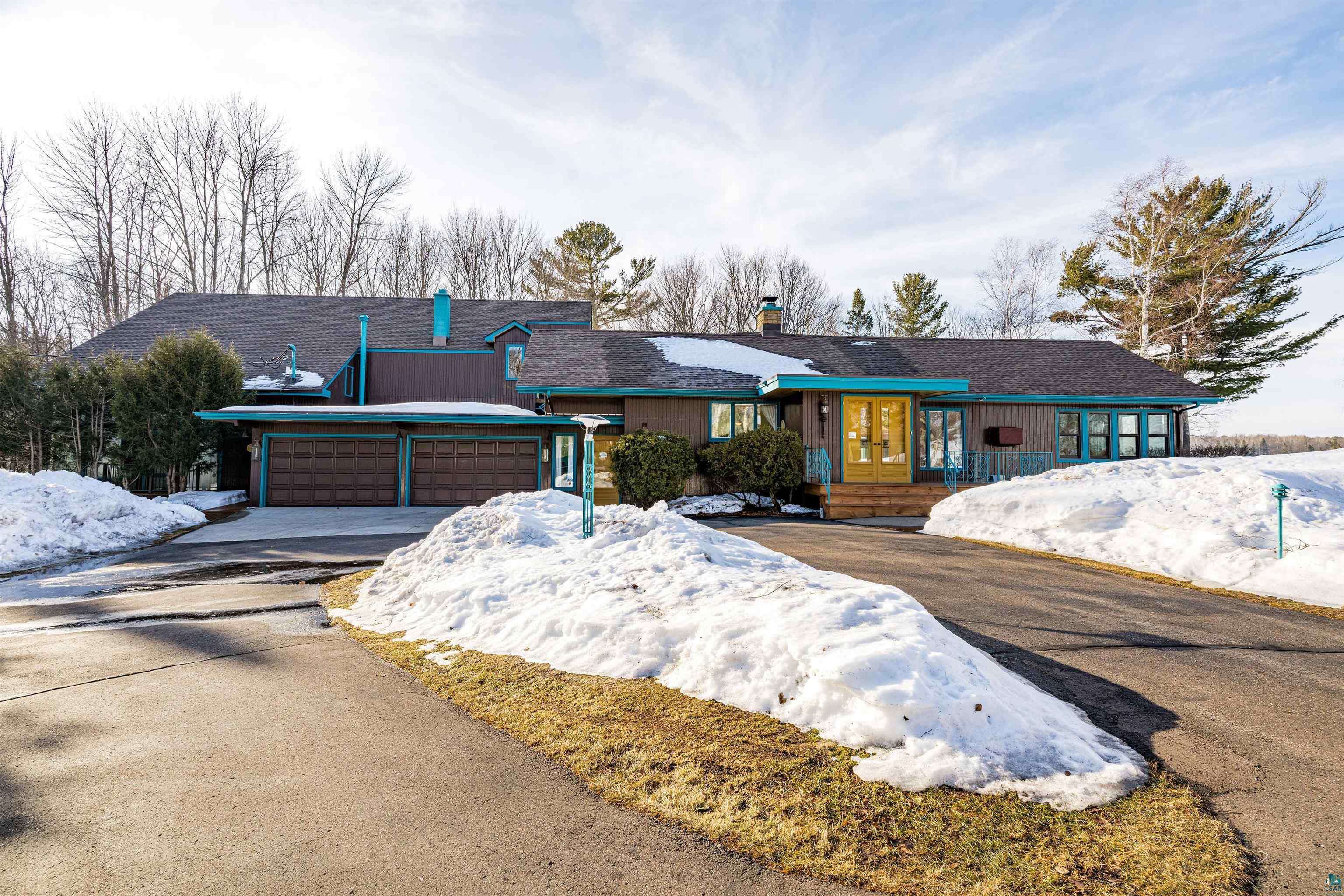 5781 S Pike Lake Rd, Duluth, MN 55811