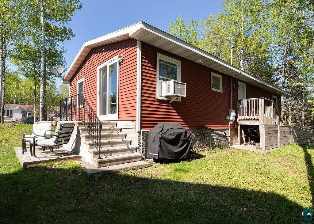 216 13th St, Proctor, MN 55810