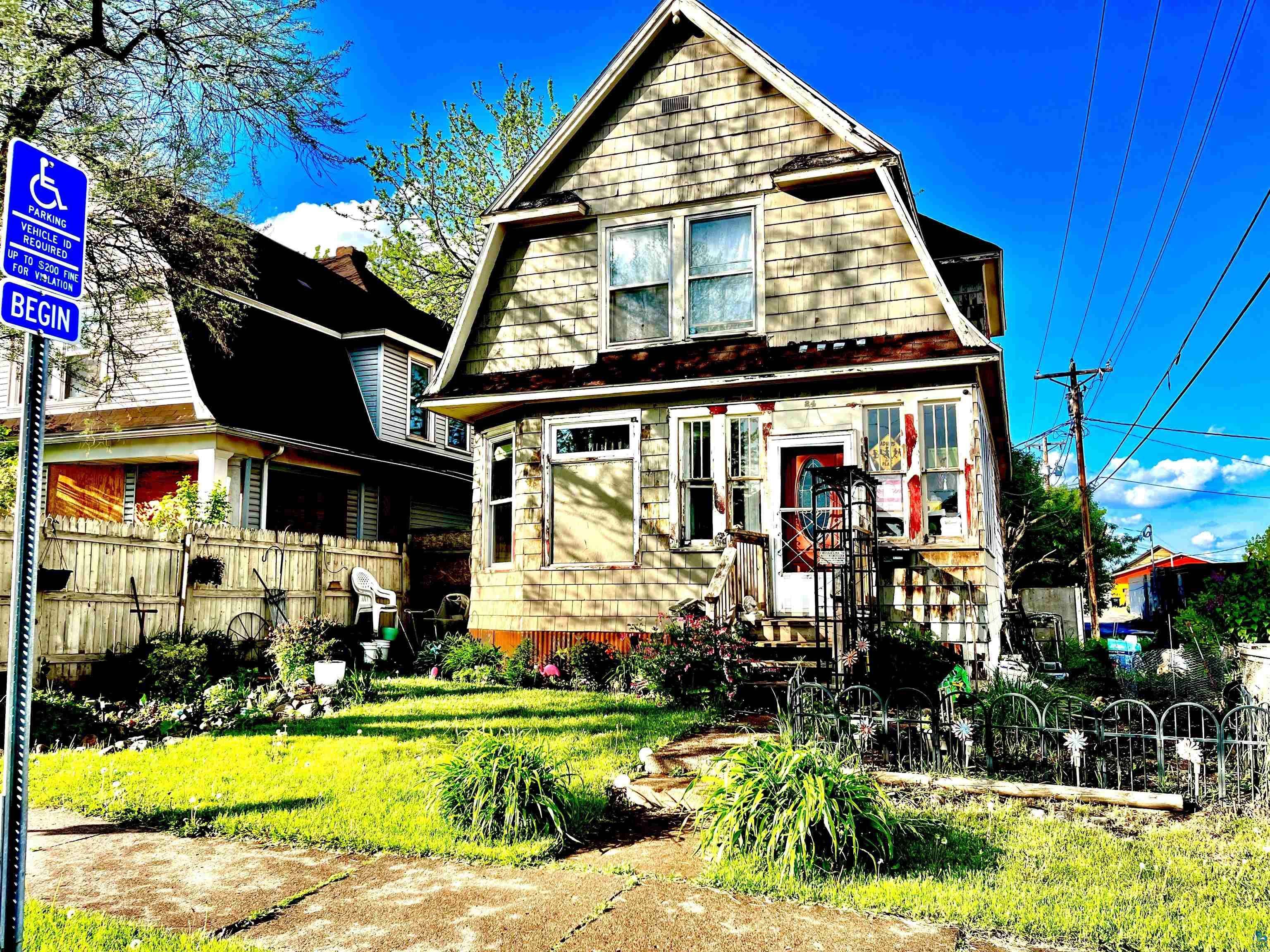 24 N 25th Ave W, Duluth, MN 55806