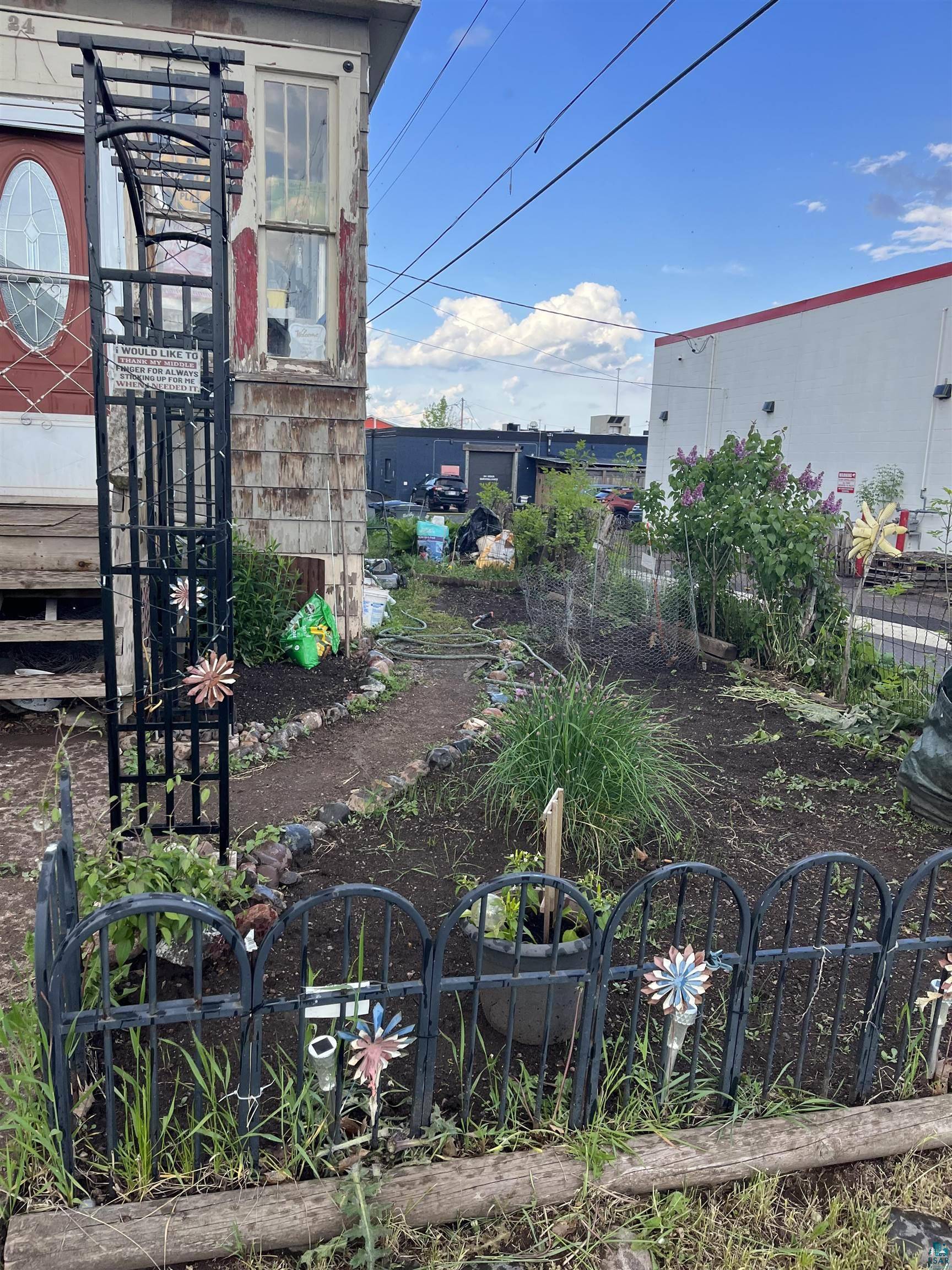 24 N 25th Ave W, Duluth, MN 55806