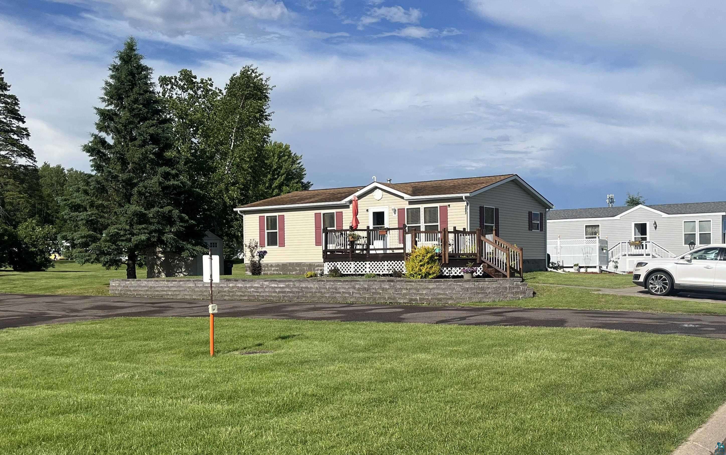 5081 Boulder Dr, Hermantown, MN 55811