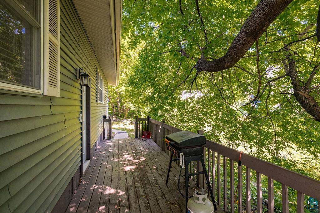2310 W 7th St, Duluth, MN 55806