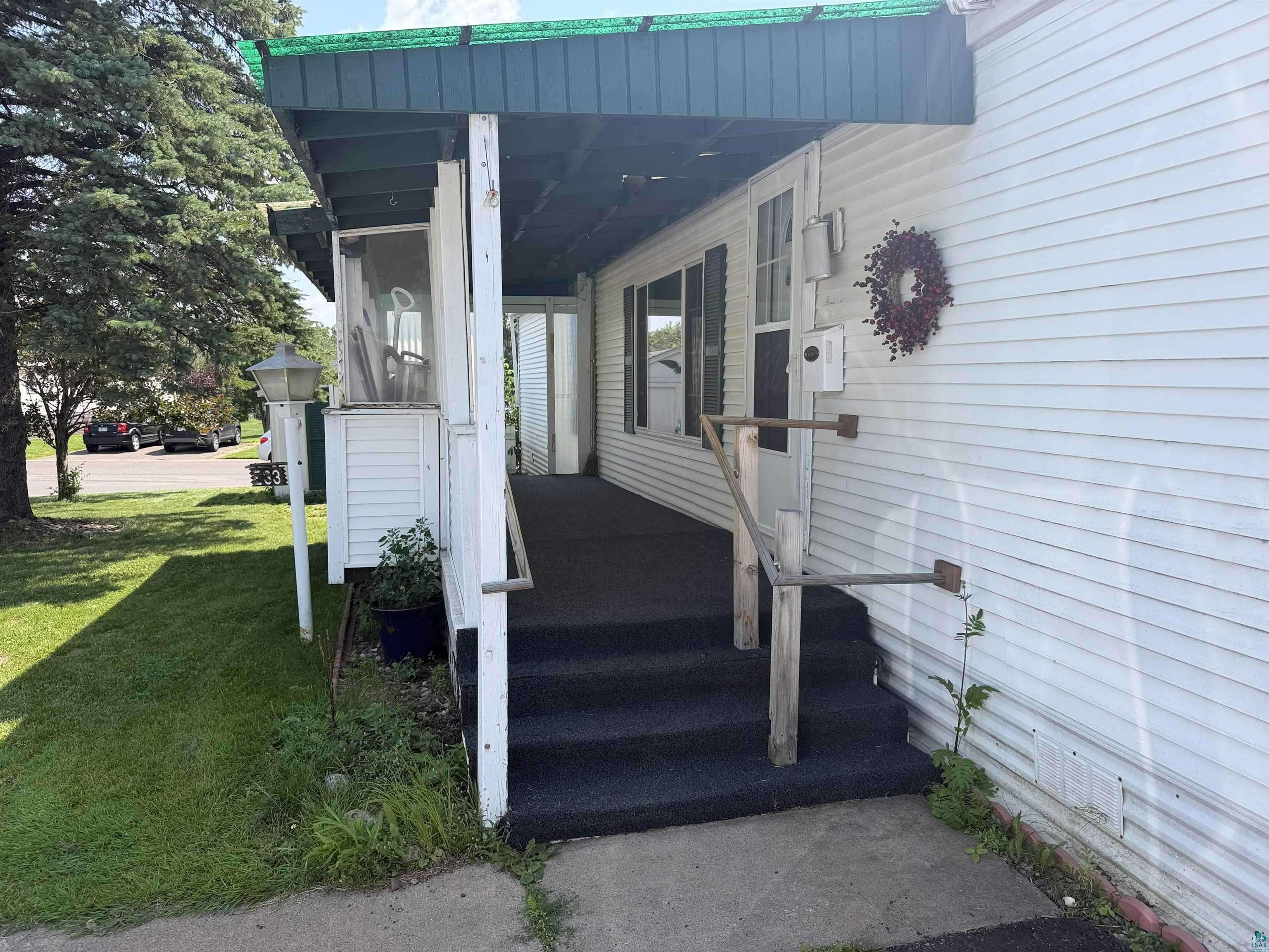 33 Elder Dr, Duluth, MN 55810