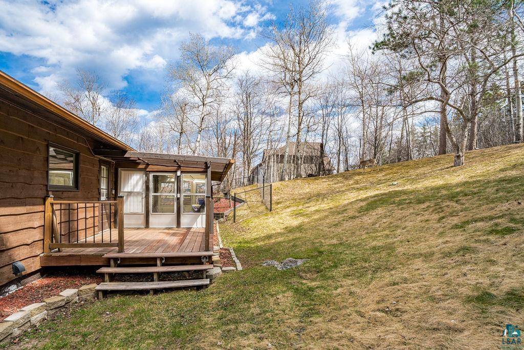 1920 Hutchinson Rd, Duluth, MN 55811