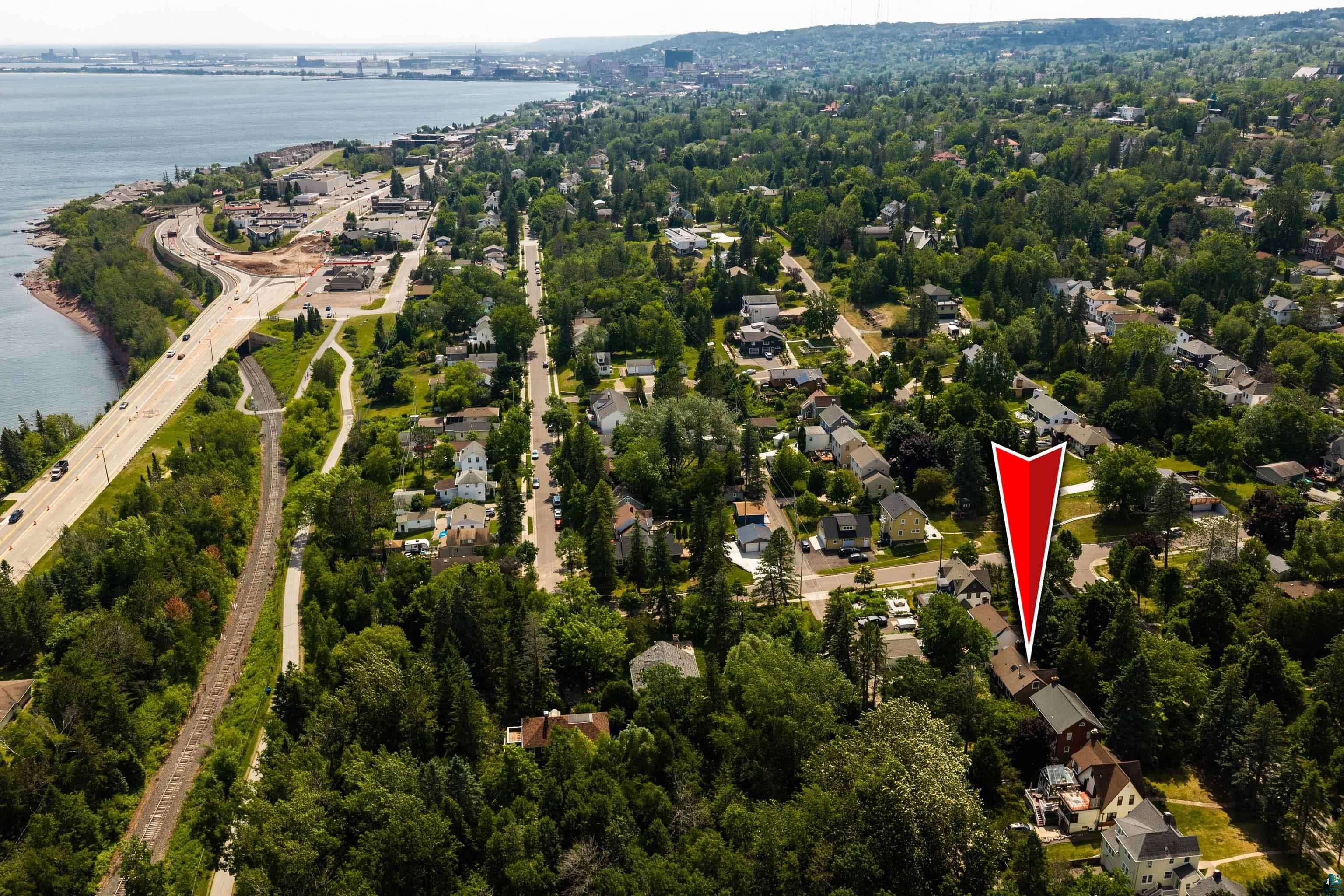 2910 Greysolon Rd, Duluth, MN 55812