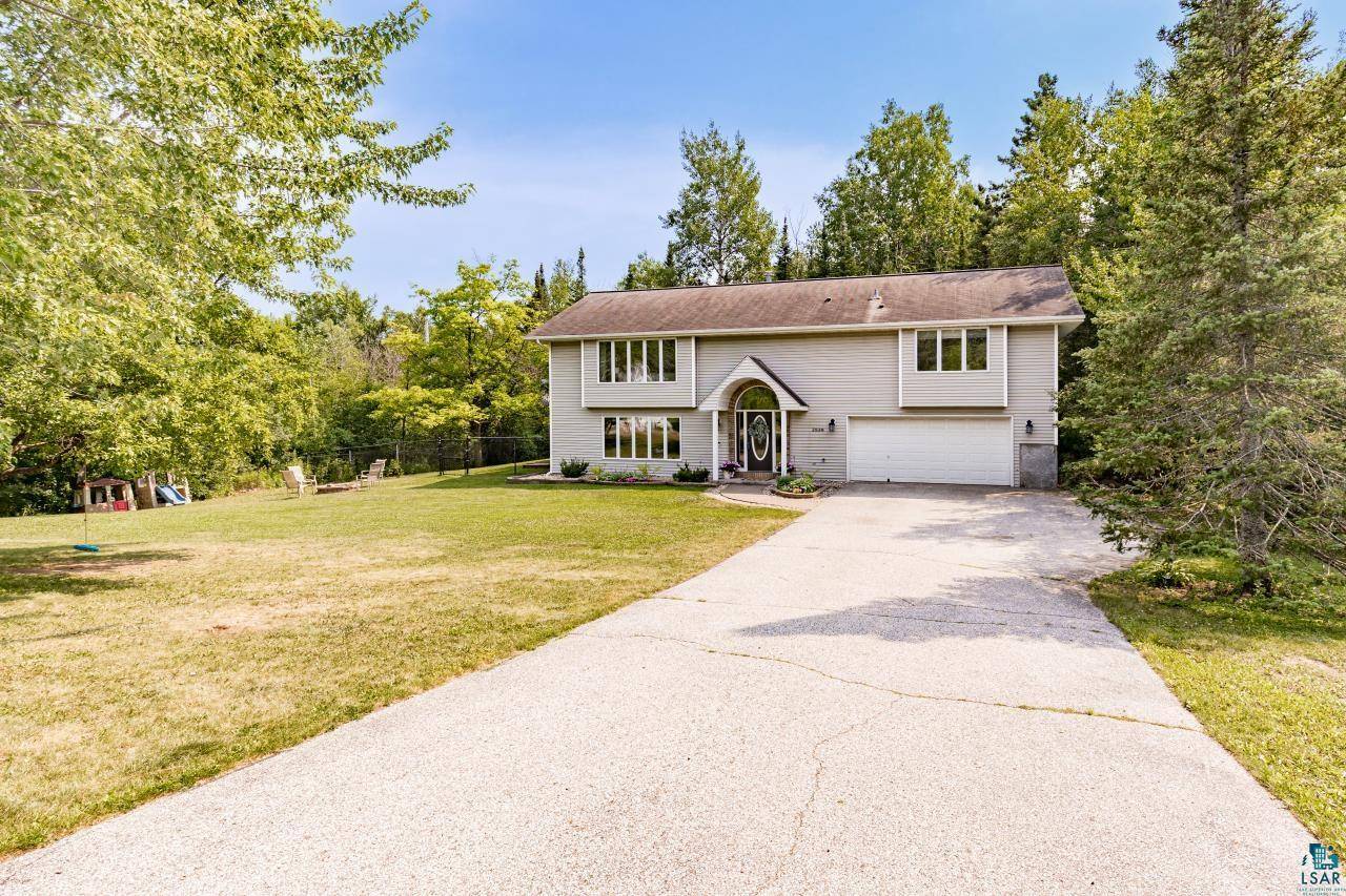 2538 Providence Rd, Duluth, MN 55811