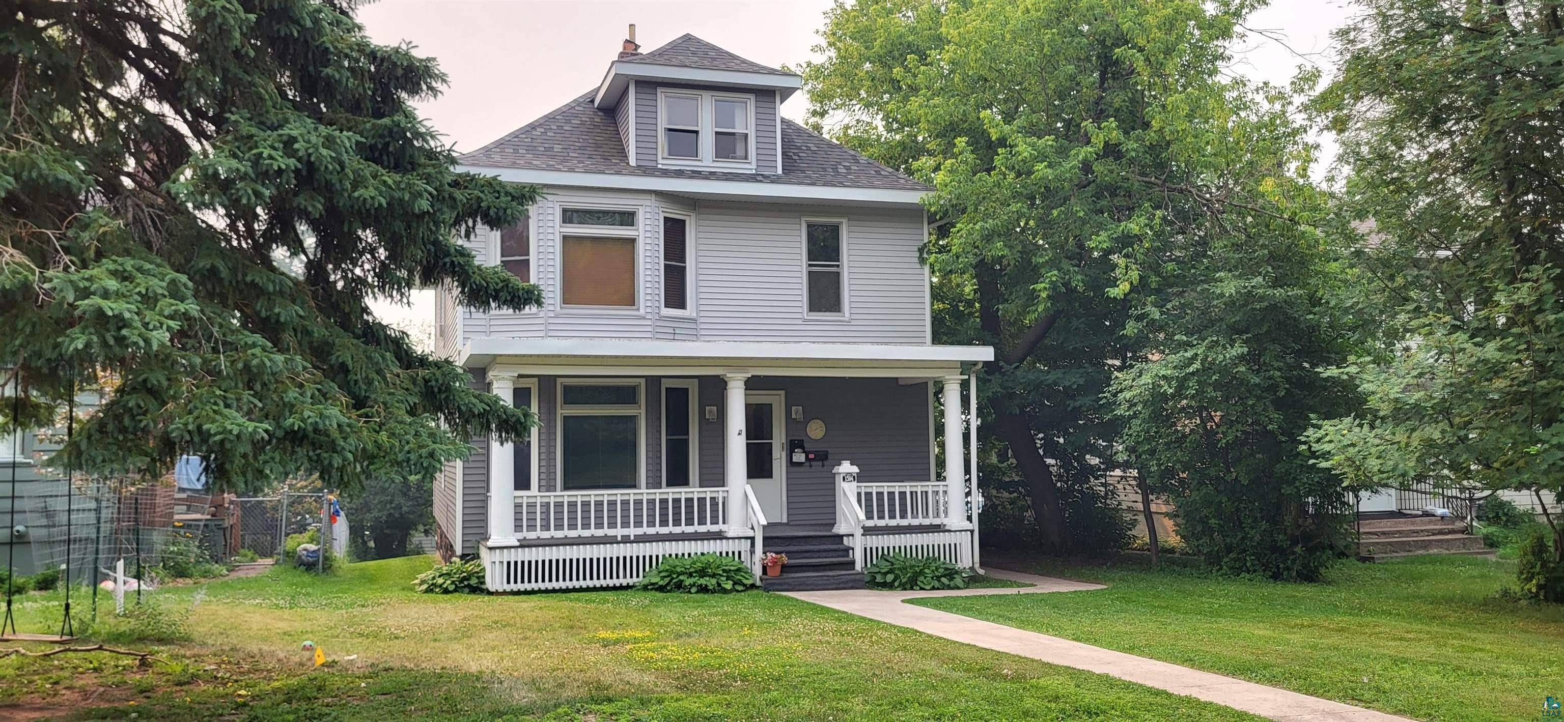 1514 E 5th St, Duluth, MN 55812