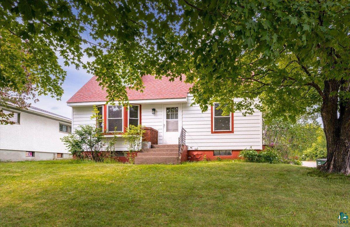 801 12th Ave, Two Harbors, MN 55616