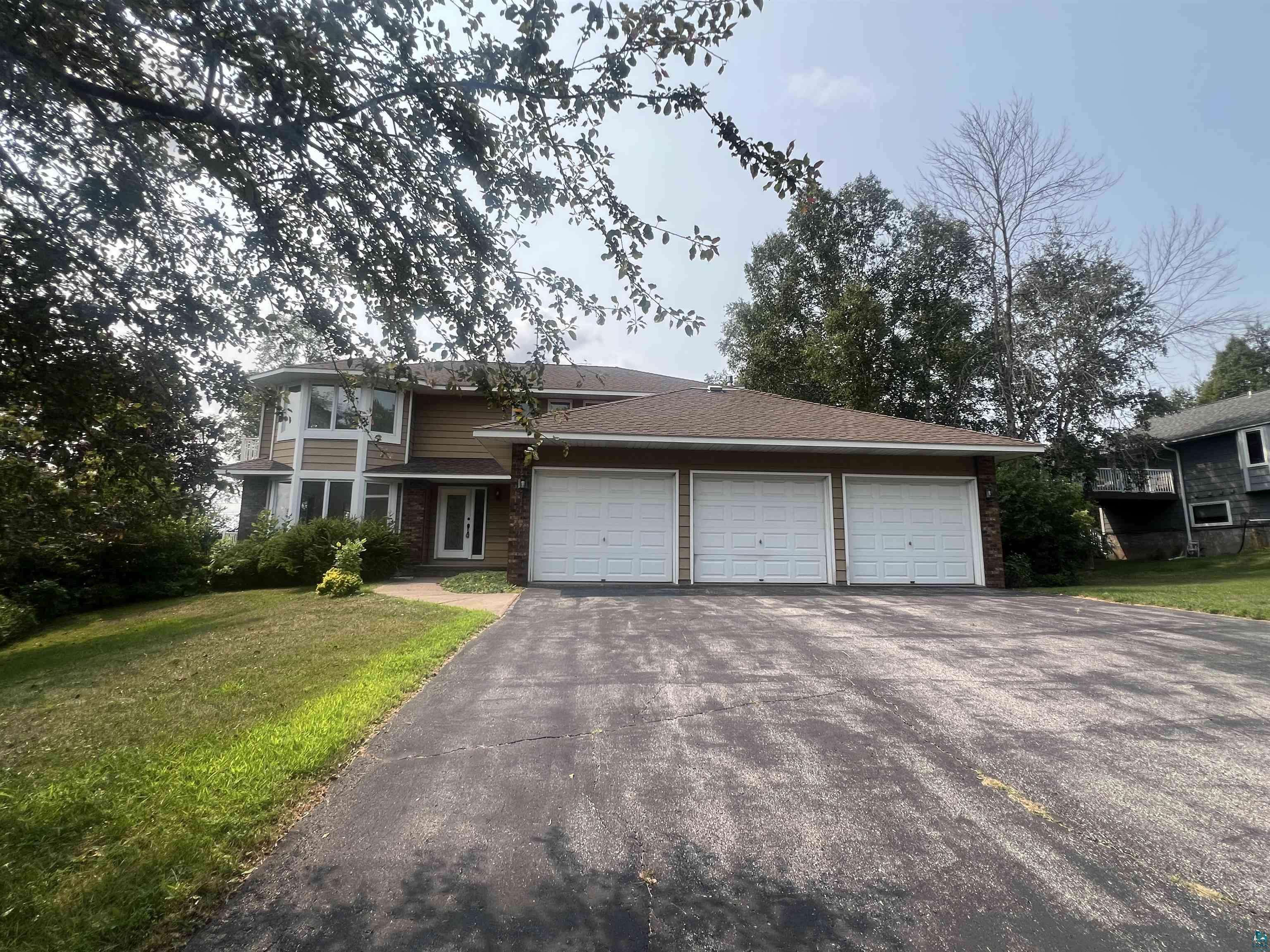 1341 Cliff Ave, Duluth, MN 55811