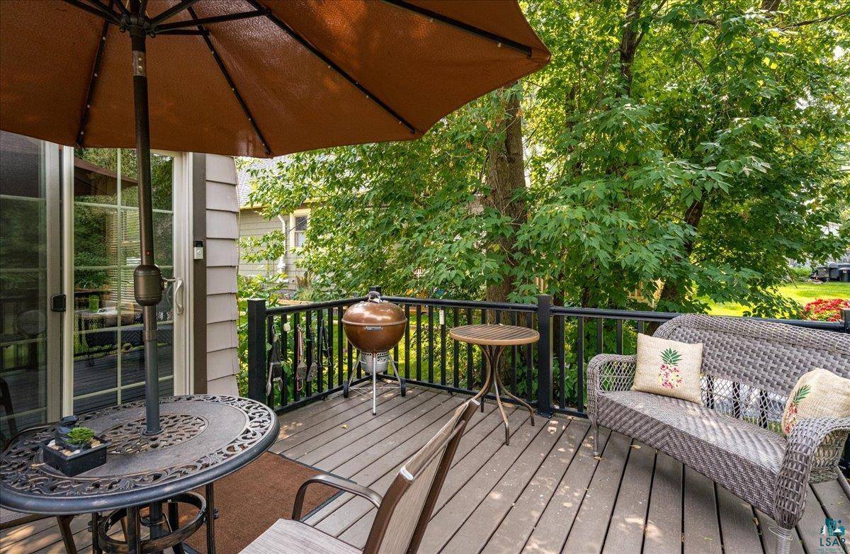 3821 W 7th St, Duluth, MN 55807-0000