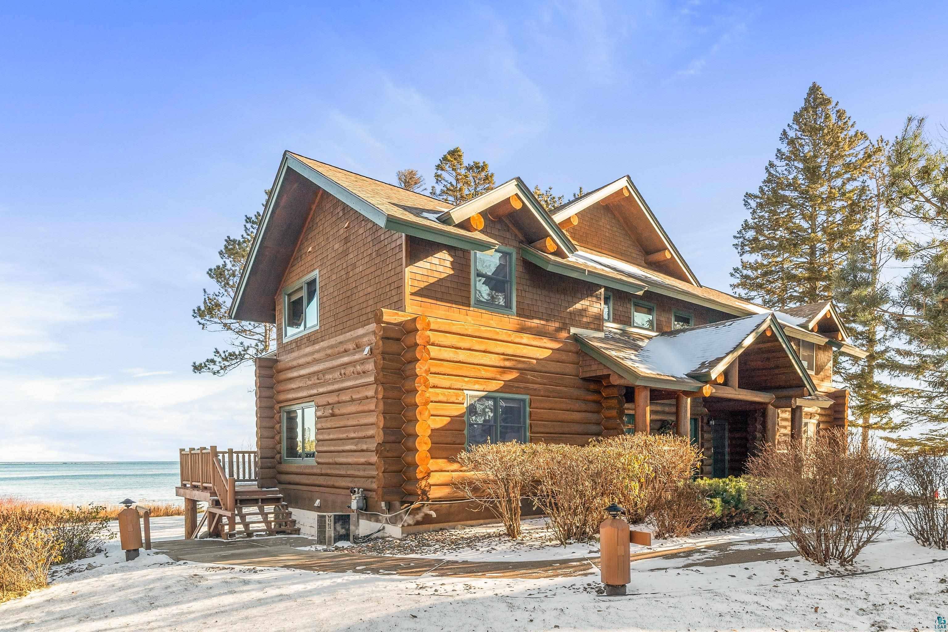 2826 Highway 61 #400, Two Harbors, MN 55616