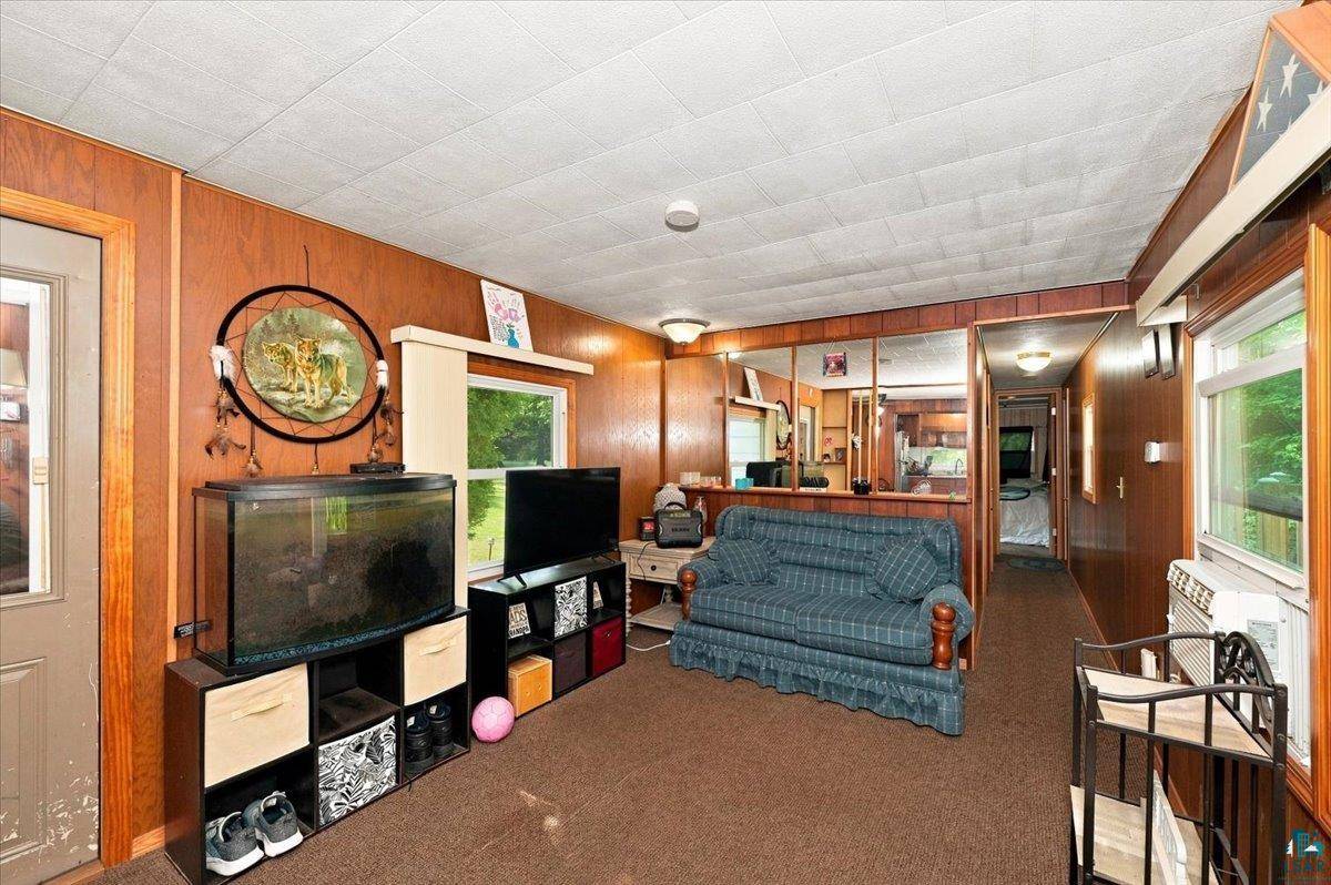 2110 Doddridge Ave, Cloquet, MN 55720