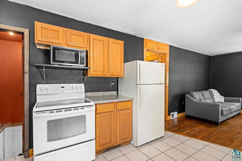 2208 Sahlman Ave, Cloquet, MN 55720