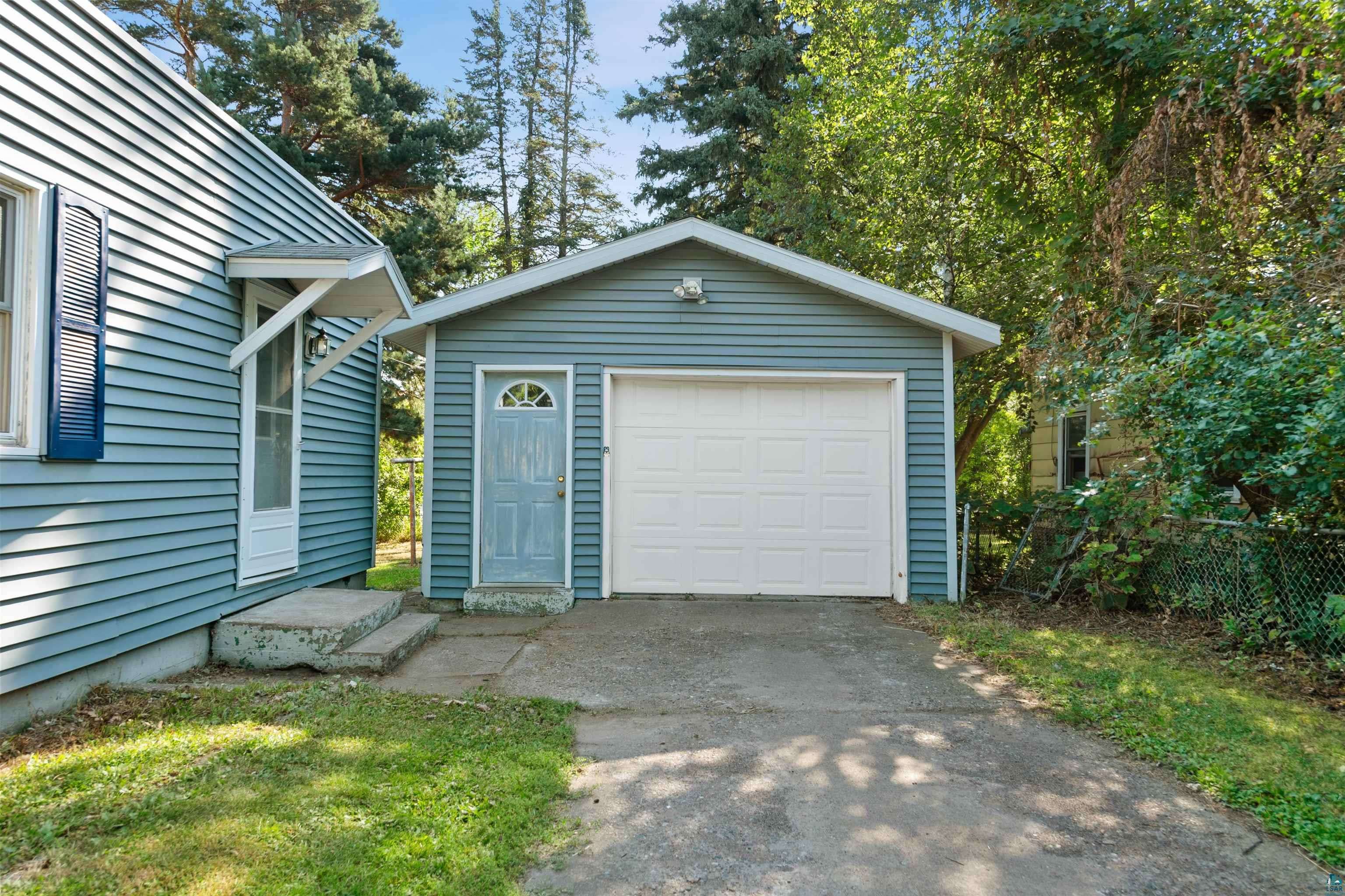 606 Maple St, Cloquet, MN 55720