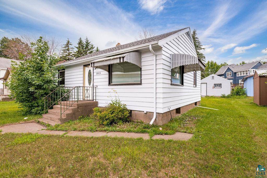 5915 Grand Ave, Duluth, MN 55807