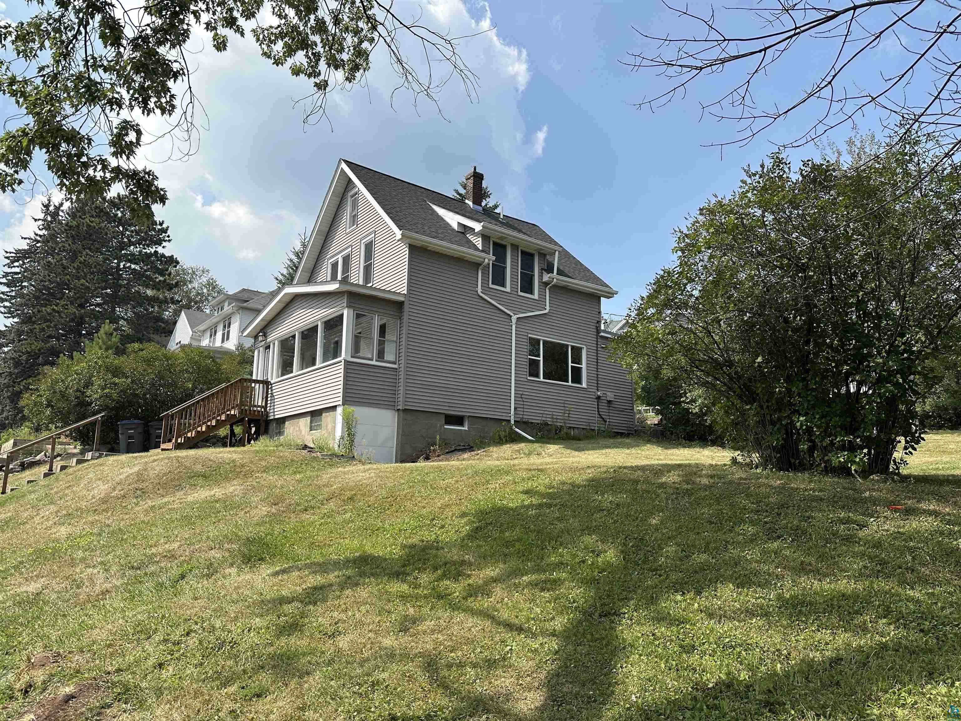 3005 Wellington St, Duluth, MN 55806
