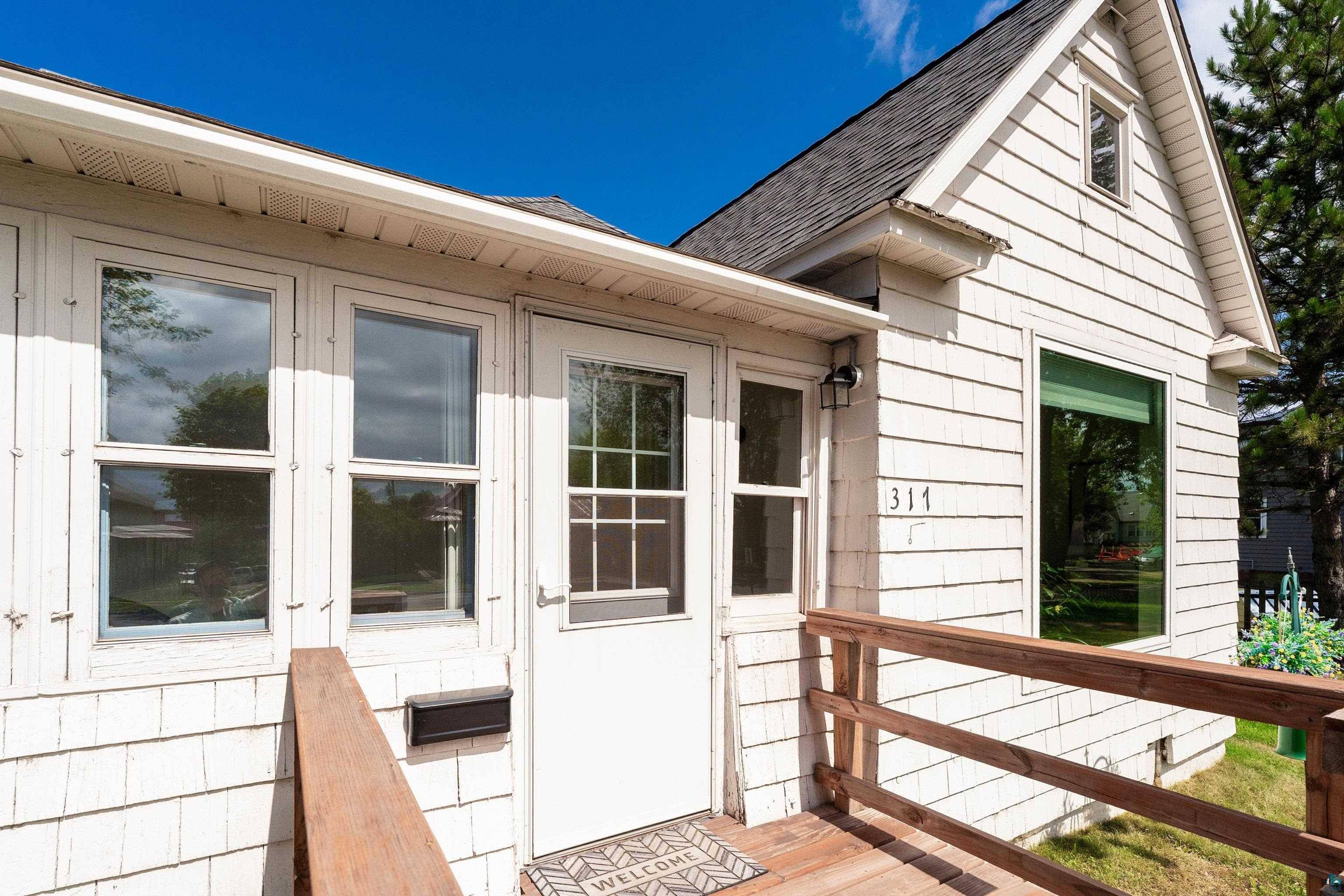 317 1st Ave, Two Harbors, MN 55616