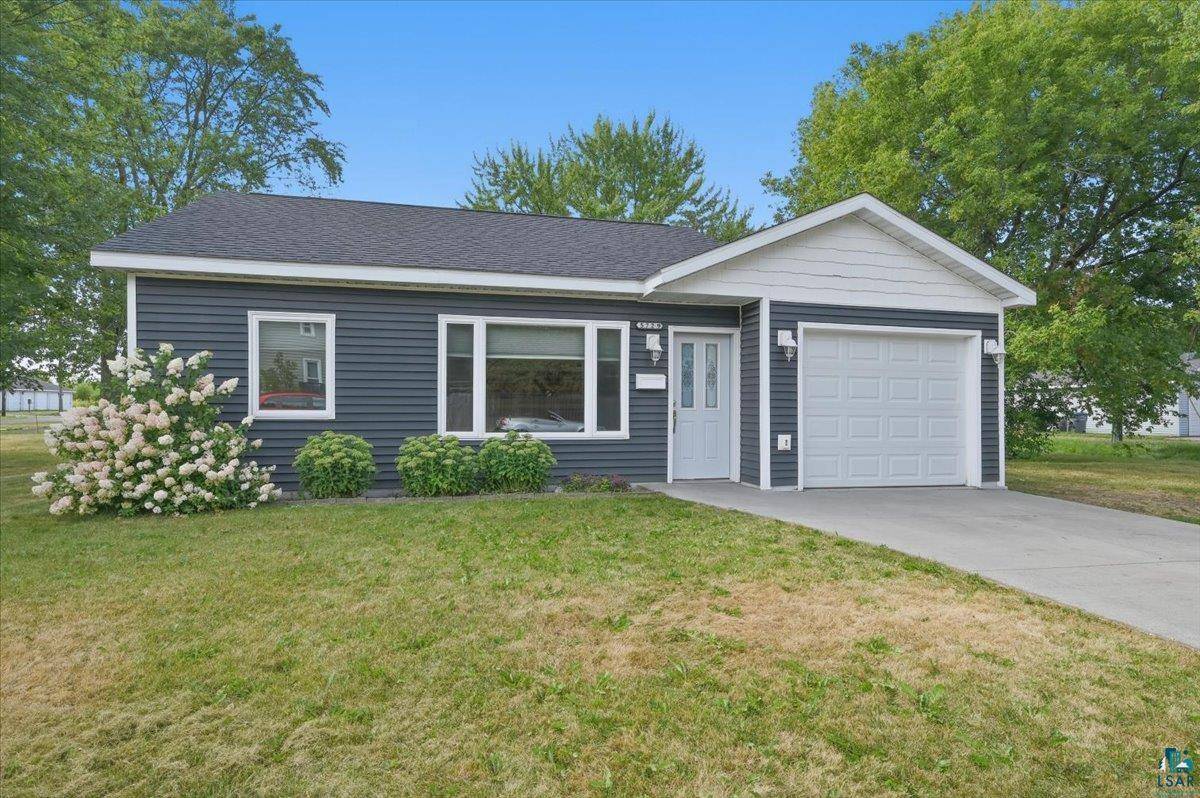 5729 Oakes Ave, Superior, WI 54880