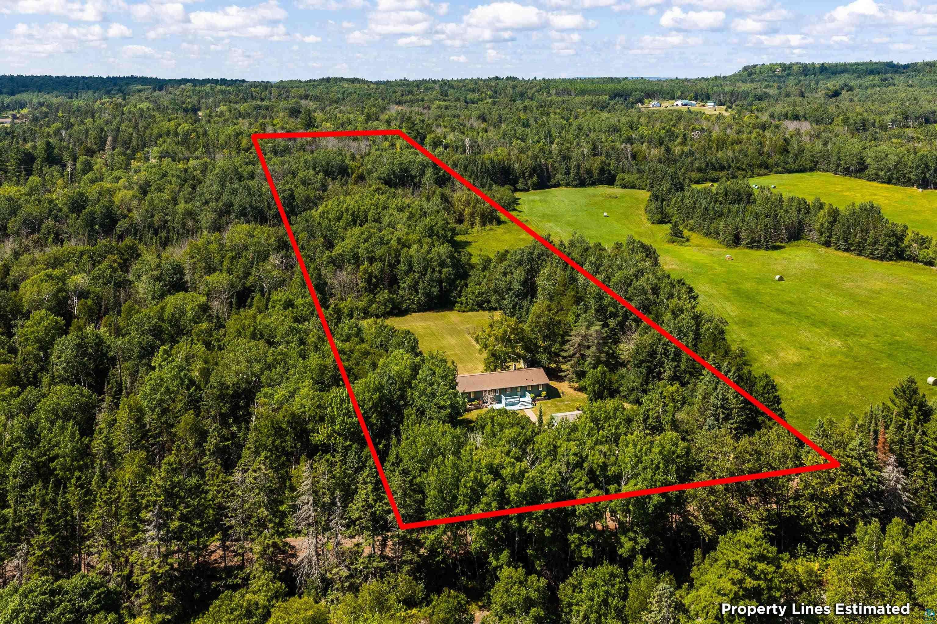 1349 Bourdage Rd, Two Harbors, MN 55616