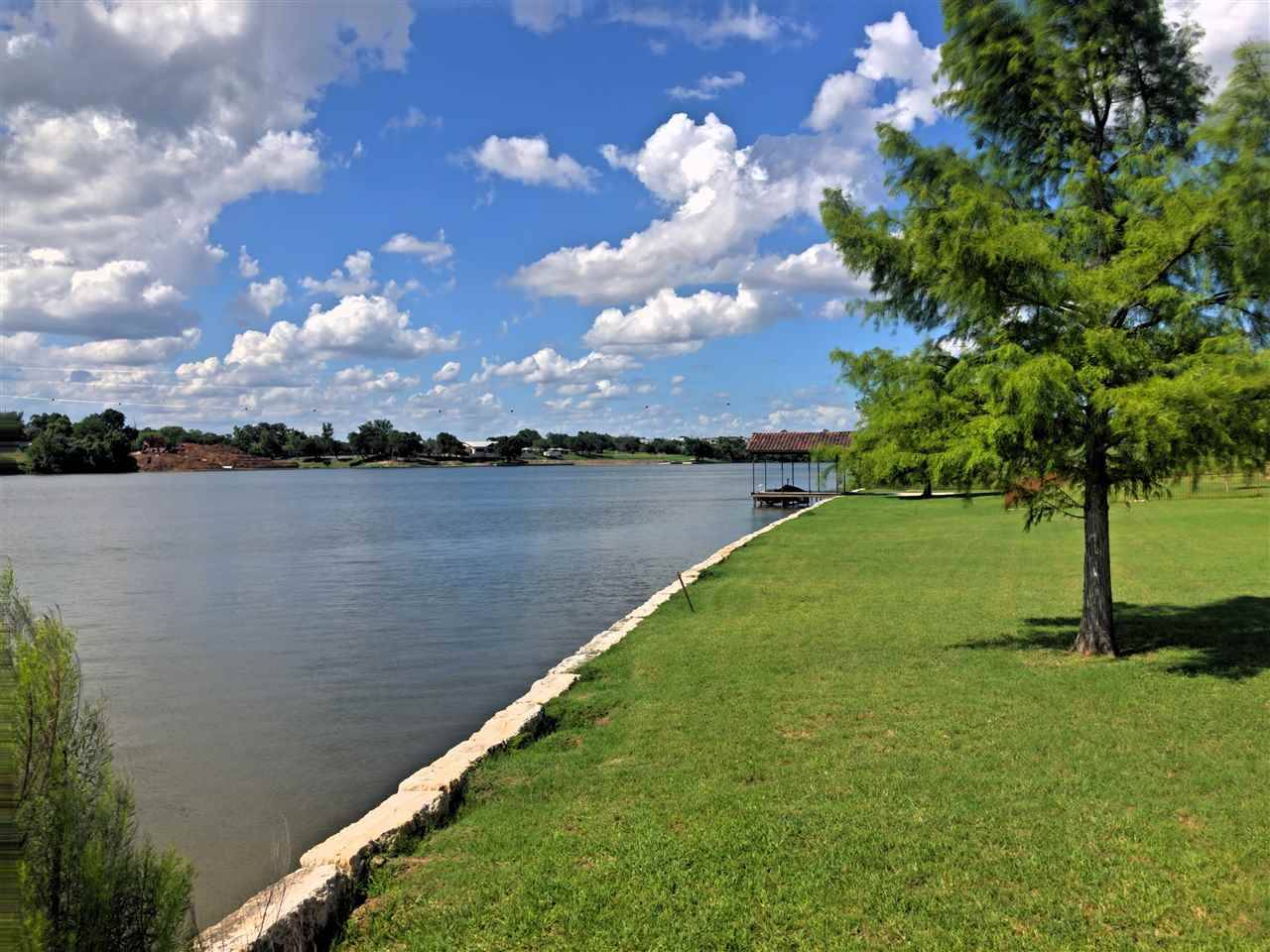 610 Waterside DR, Marble Falls, TX 78654