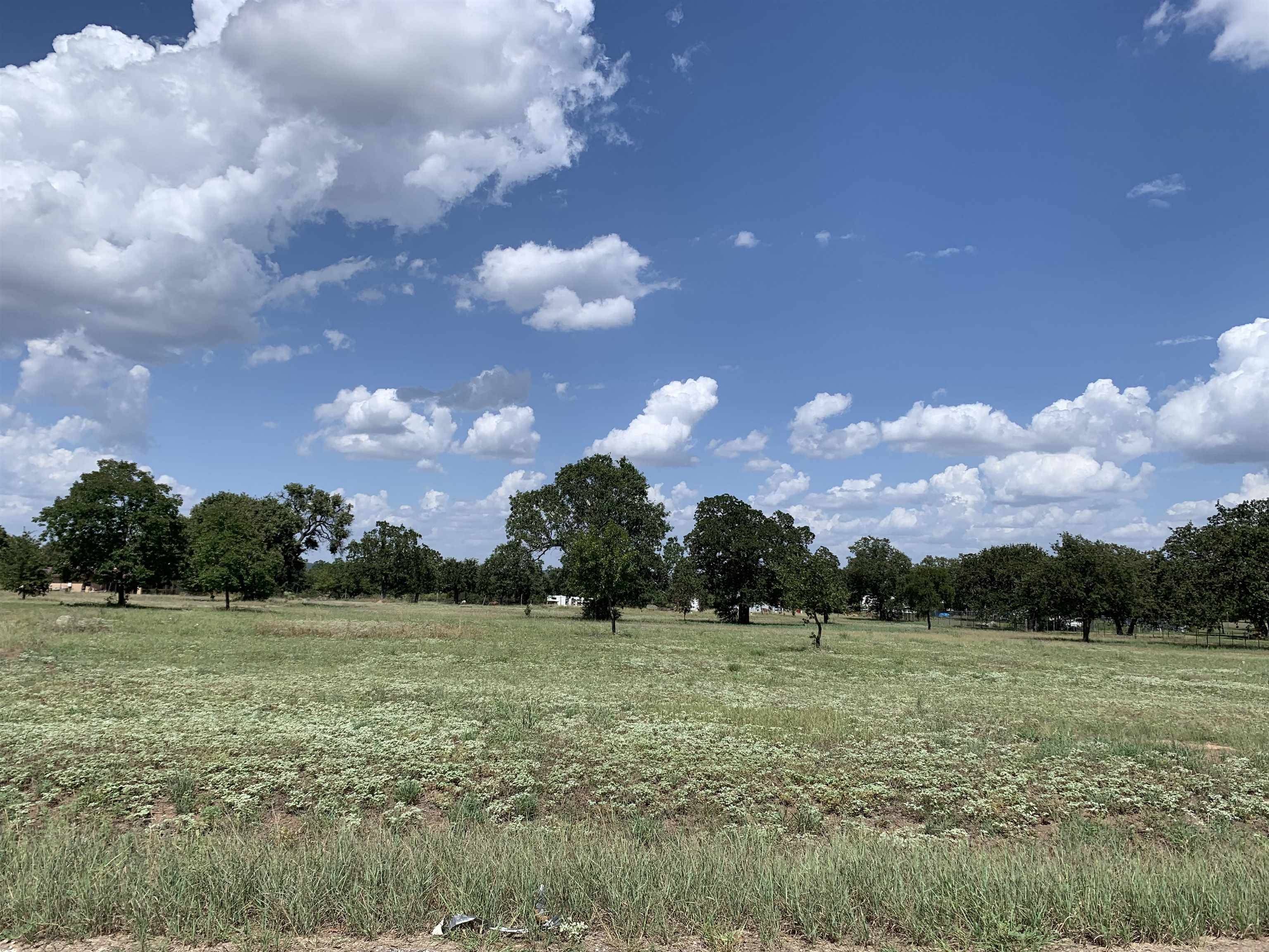 133 Lariat LN, Marble Falls, TX 78654