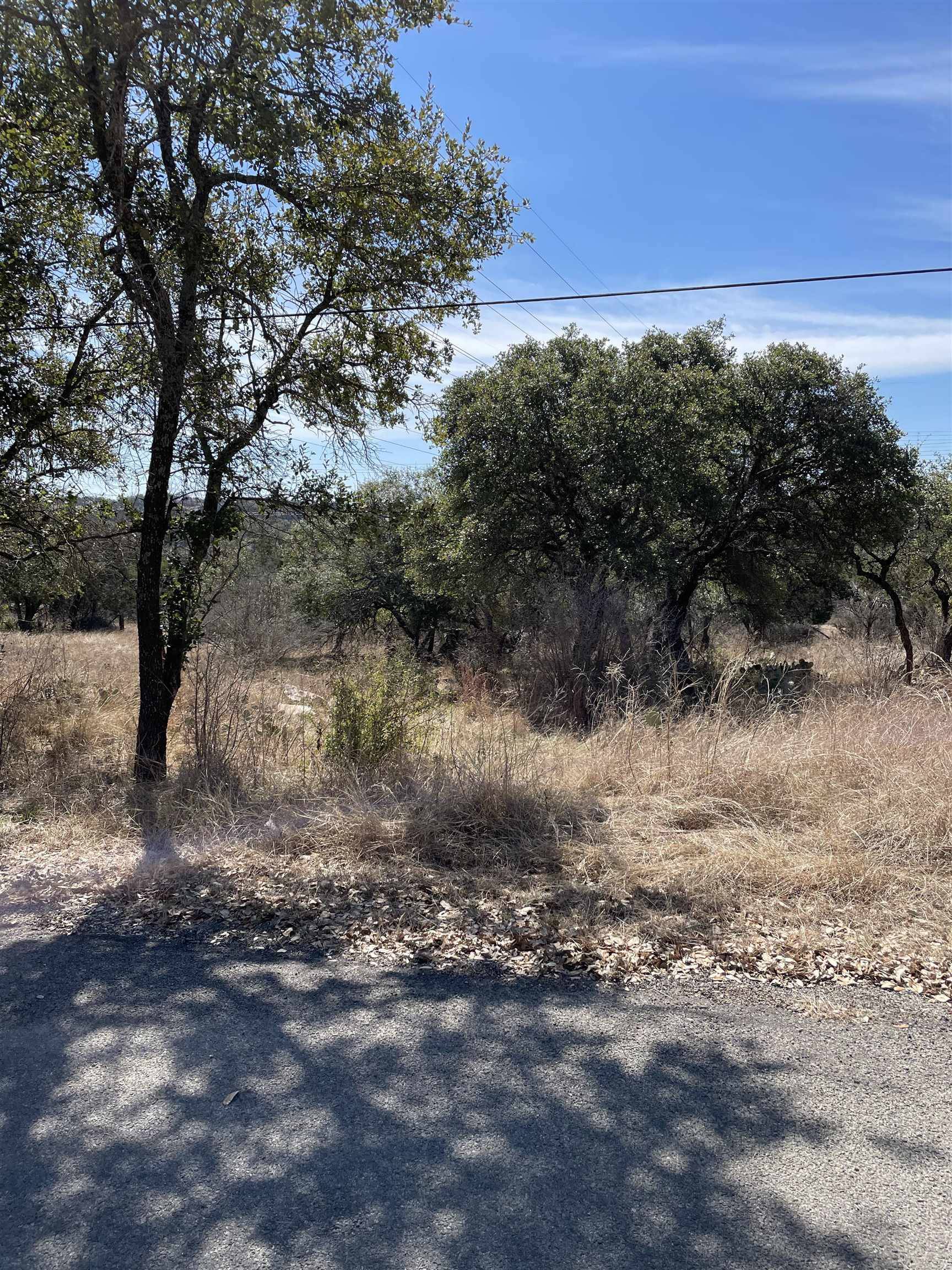 301 Knights Row, Cottonwood Shores, TX 78657