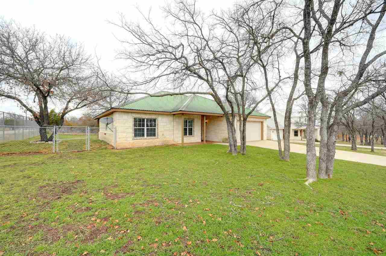 145 Chaumont ST, Kingsland, TX 78639