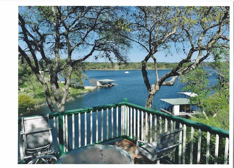 24006 Haynie Flat Rd RD, Spicewood, TX 78669