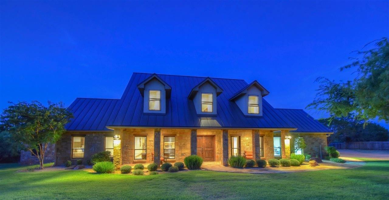 104 The Hills LN, Horseshoe Bay, TX 78657