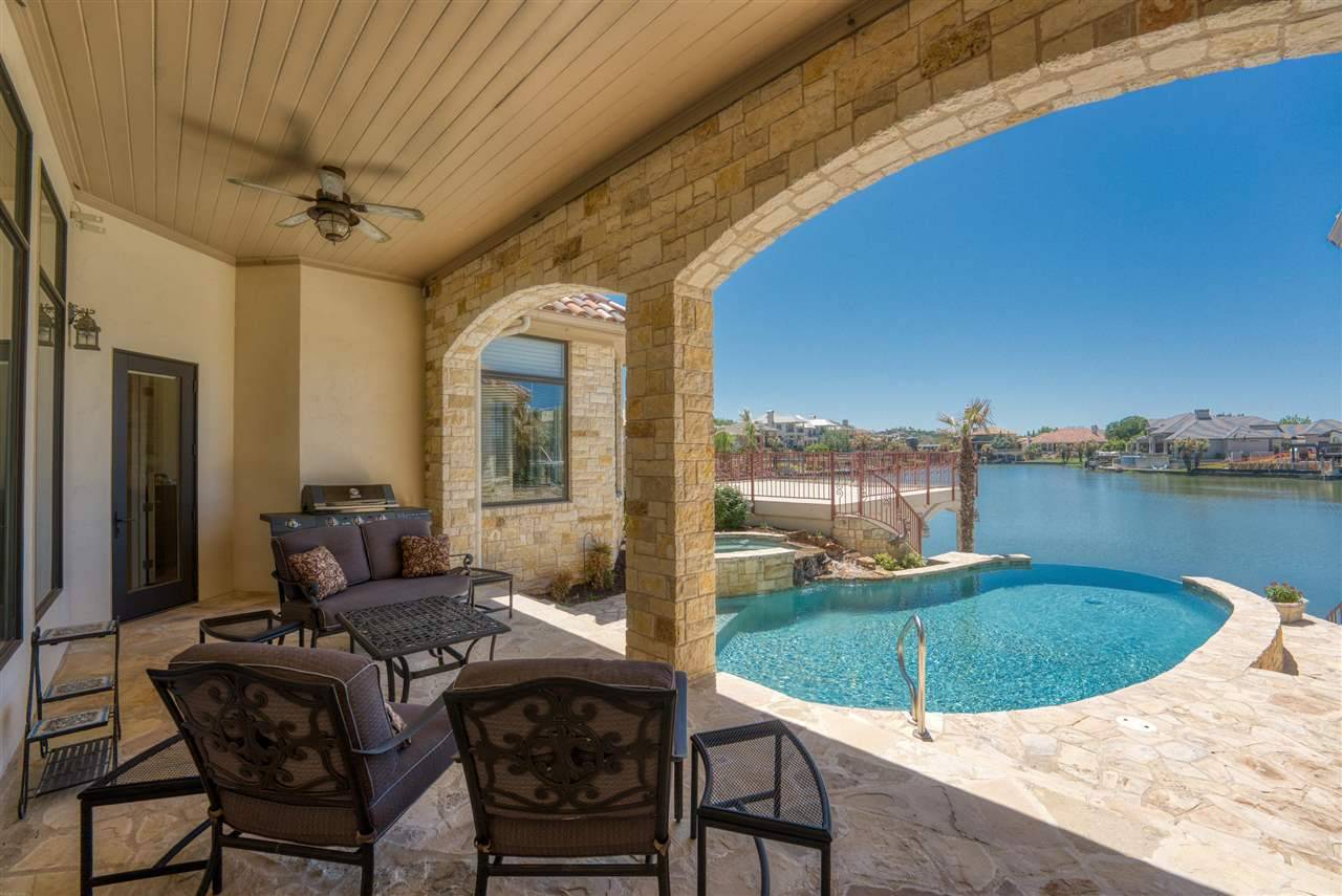 26 Applehead Island DR, Horseshoe Bay, TX 78657