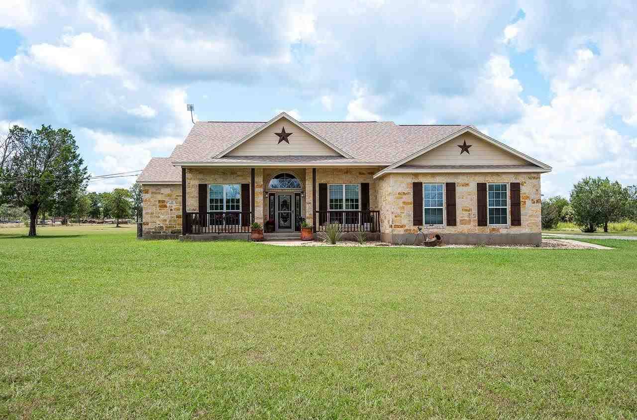 102 E Oakridge, Marble Falls, TX 78654