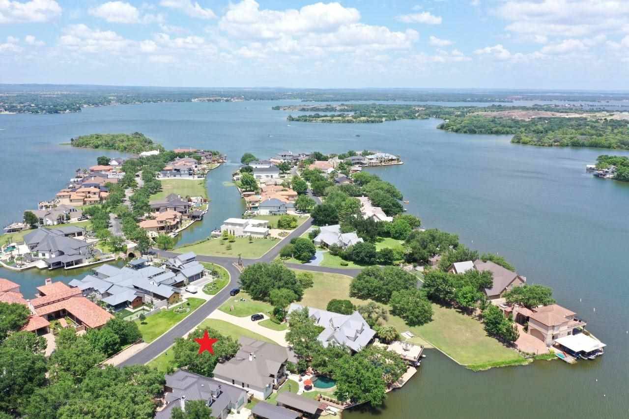 113 Wennmohs Place, Horseshoe Bay, TX 78657