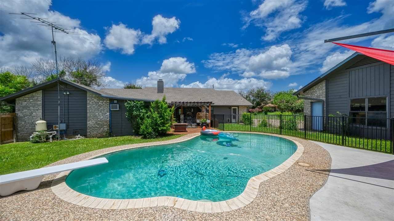1819 Lacy DR, Marble Falls, TX 78654